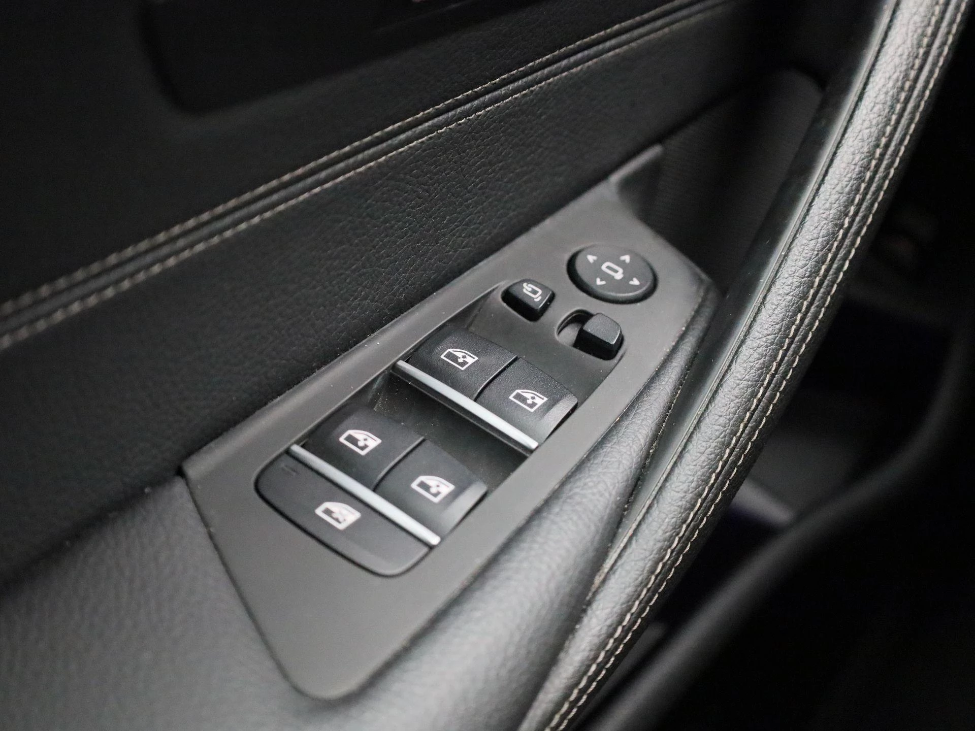 BMW-5 Serie-image-34