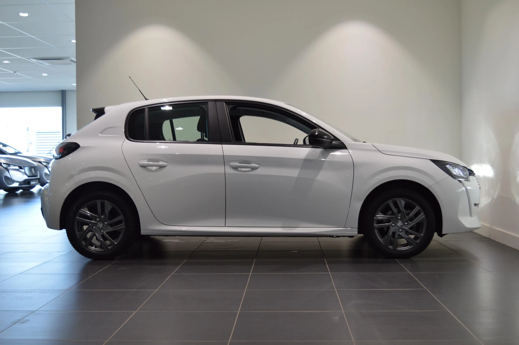 Peugeot-208-image-6