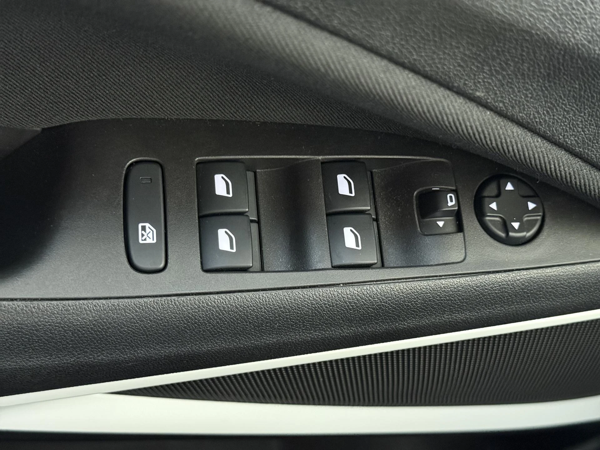 Opel-Crossland X-image-23