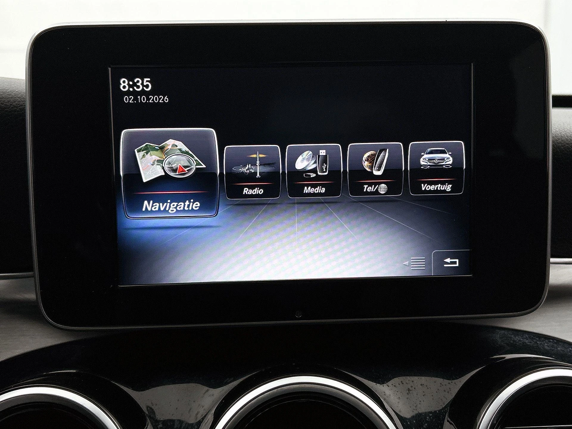 Mercedes-Benz-C-Klasse-image-30