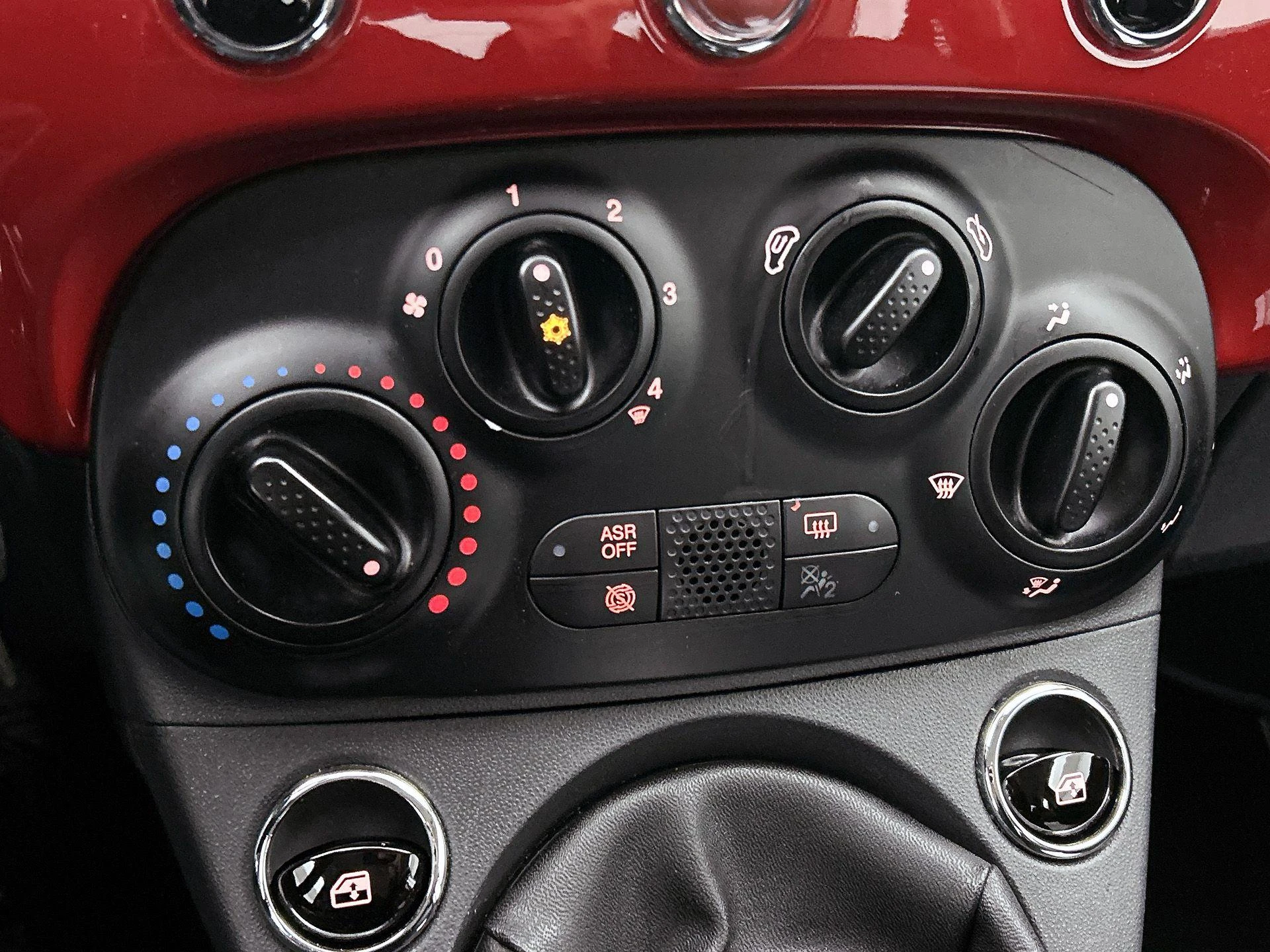 Fiat-500-image-23