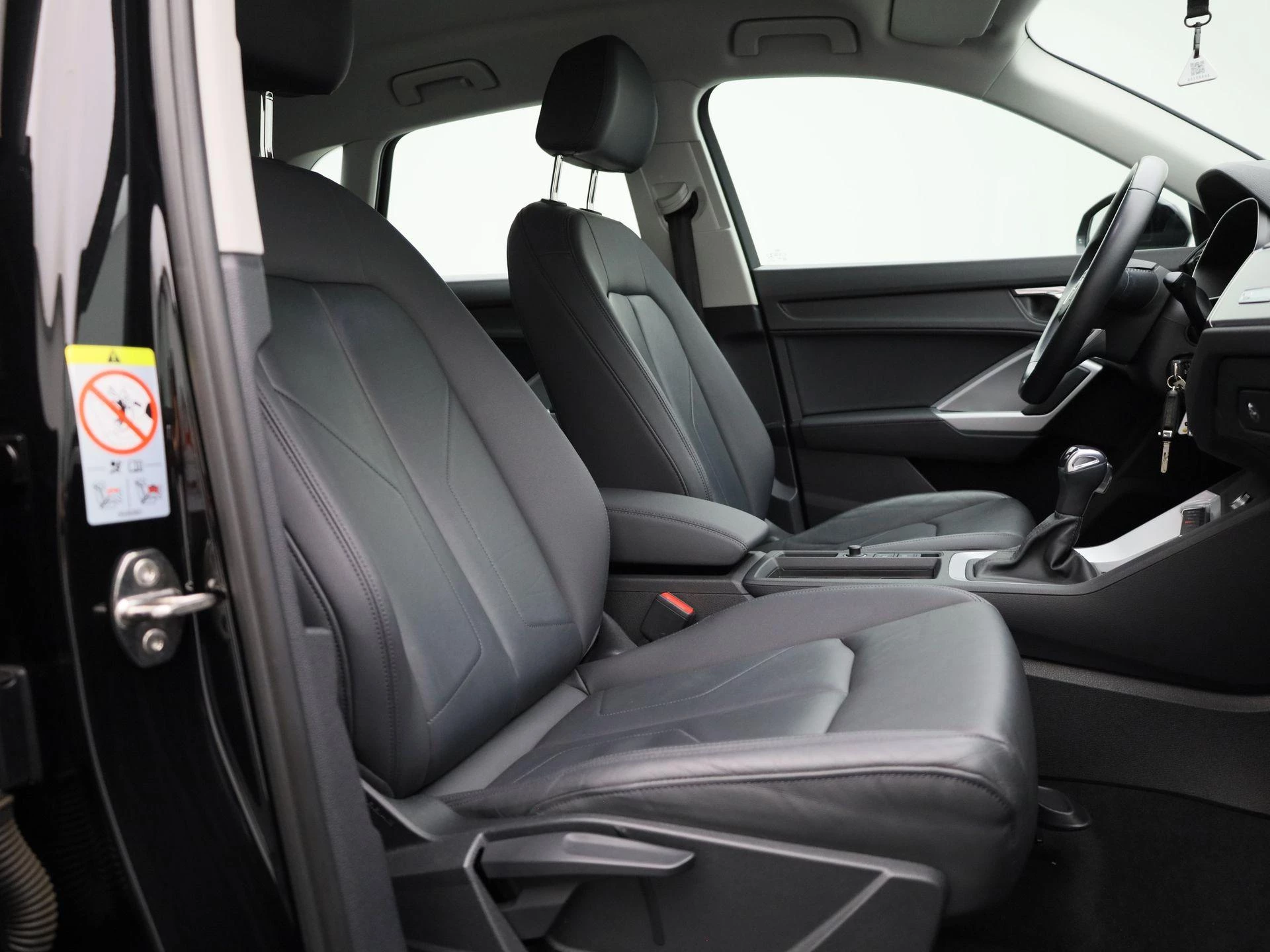 Audi-Q3-image-35