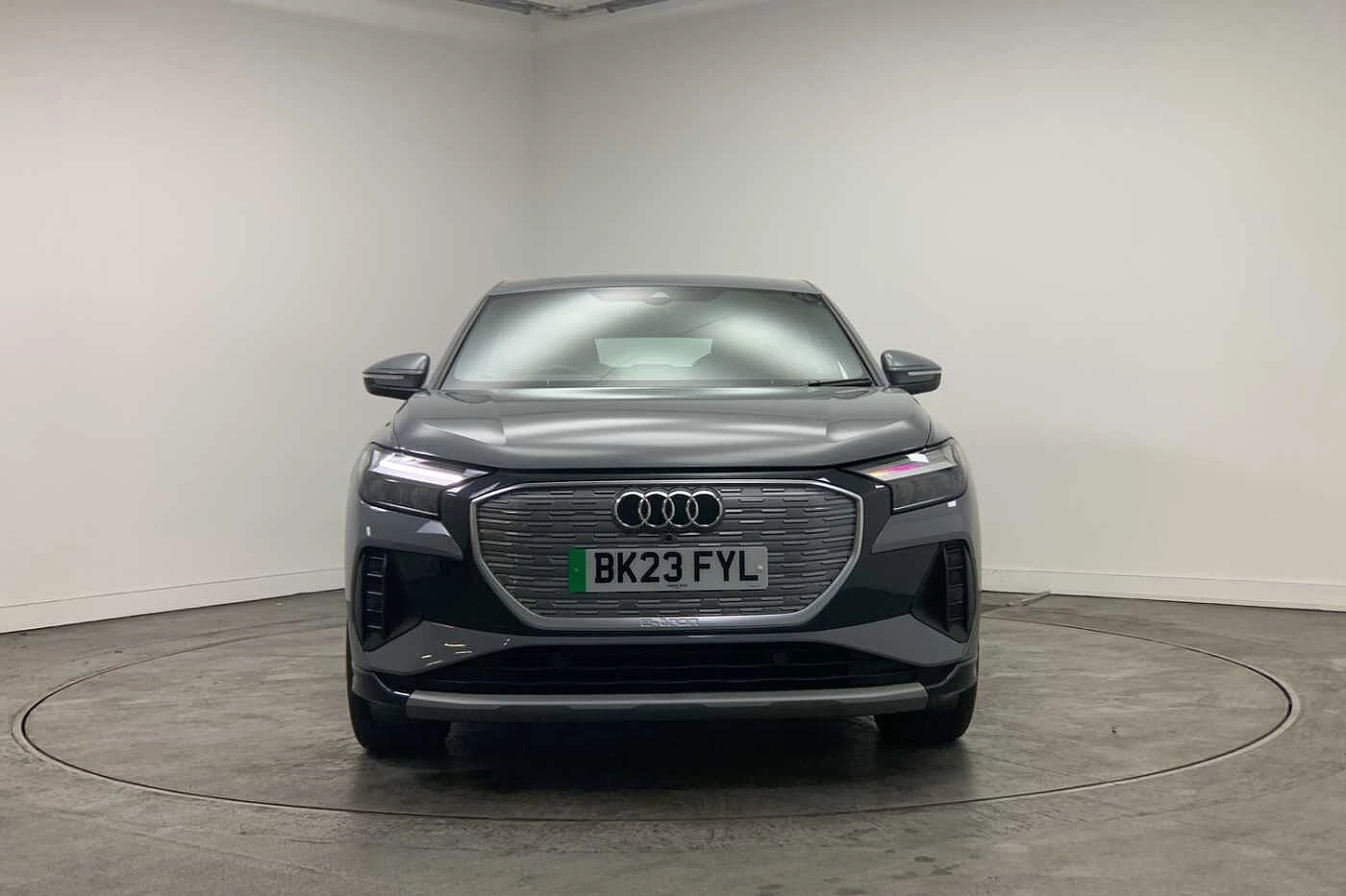 Audi-Q4 Sportback e-tron-image-6