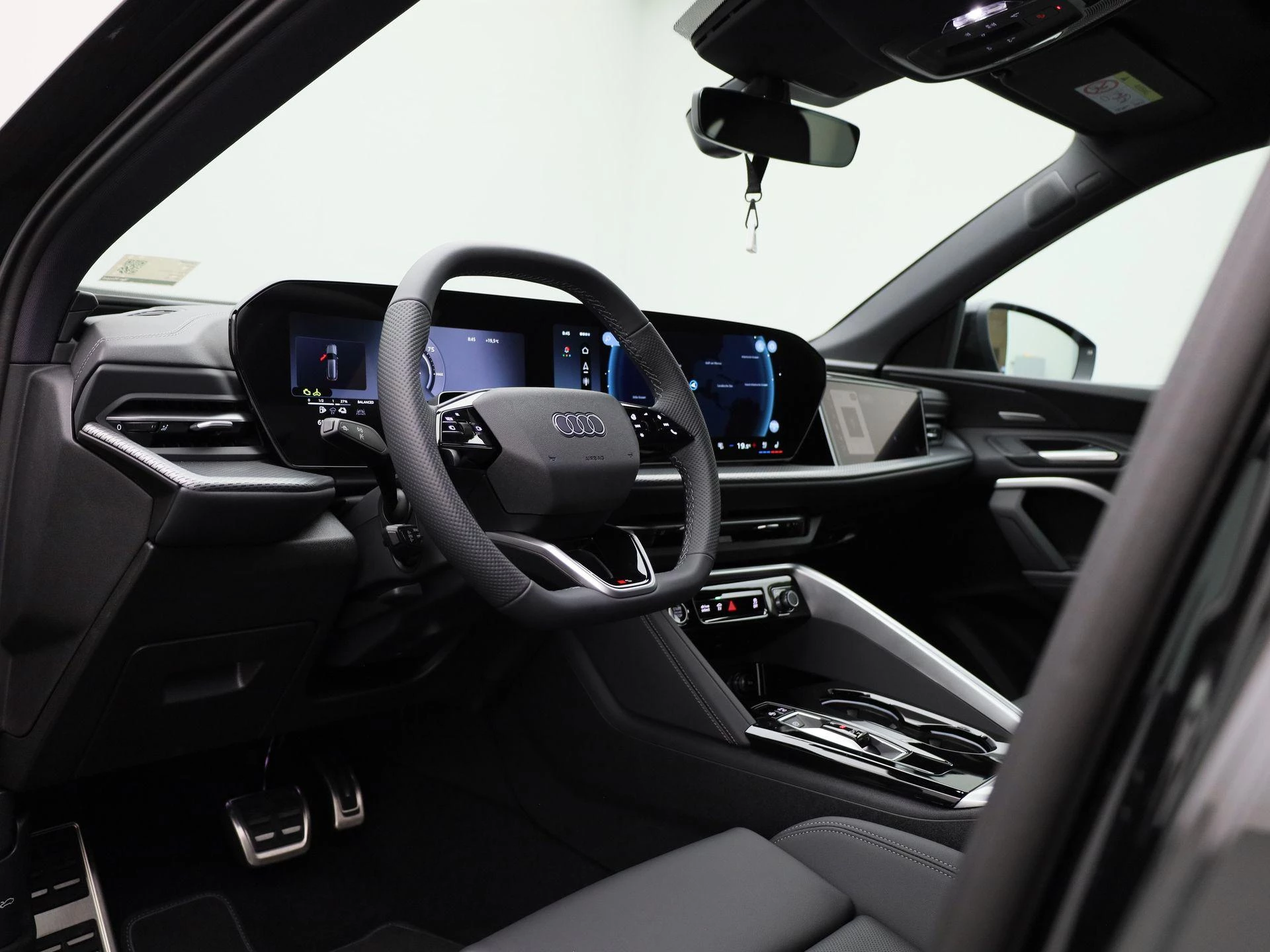 Audi Q5 2.0 TFSI e-hybrid quattro S edition Competition