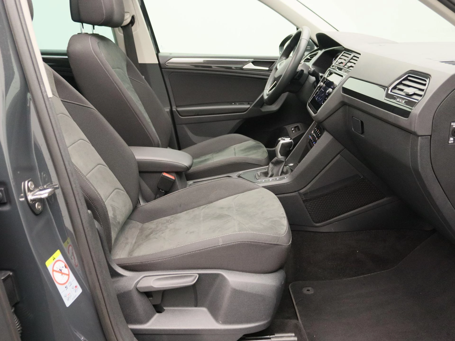 Volkswagen Tiguan 1.4 TSI eHybrid Elegance