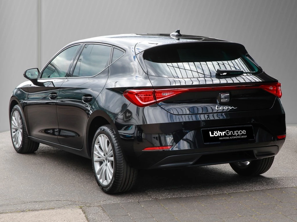 SEAT Leon 2.0 TDI DSG Style Full-Link/LED/SHZ