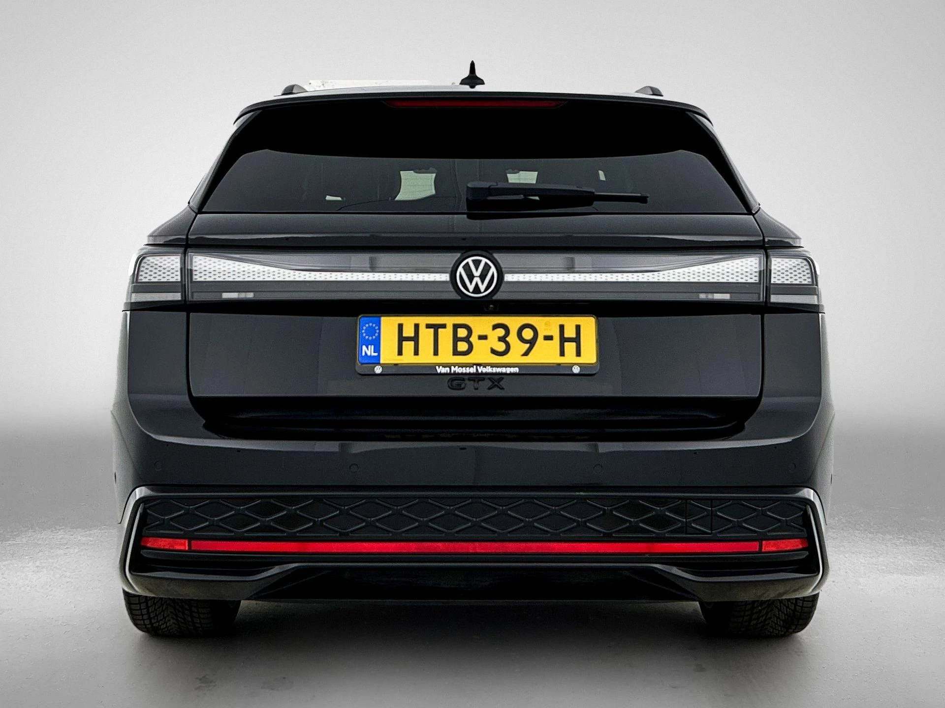 Volkswagen-ID.7-image-2