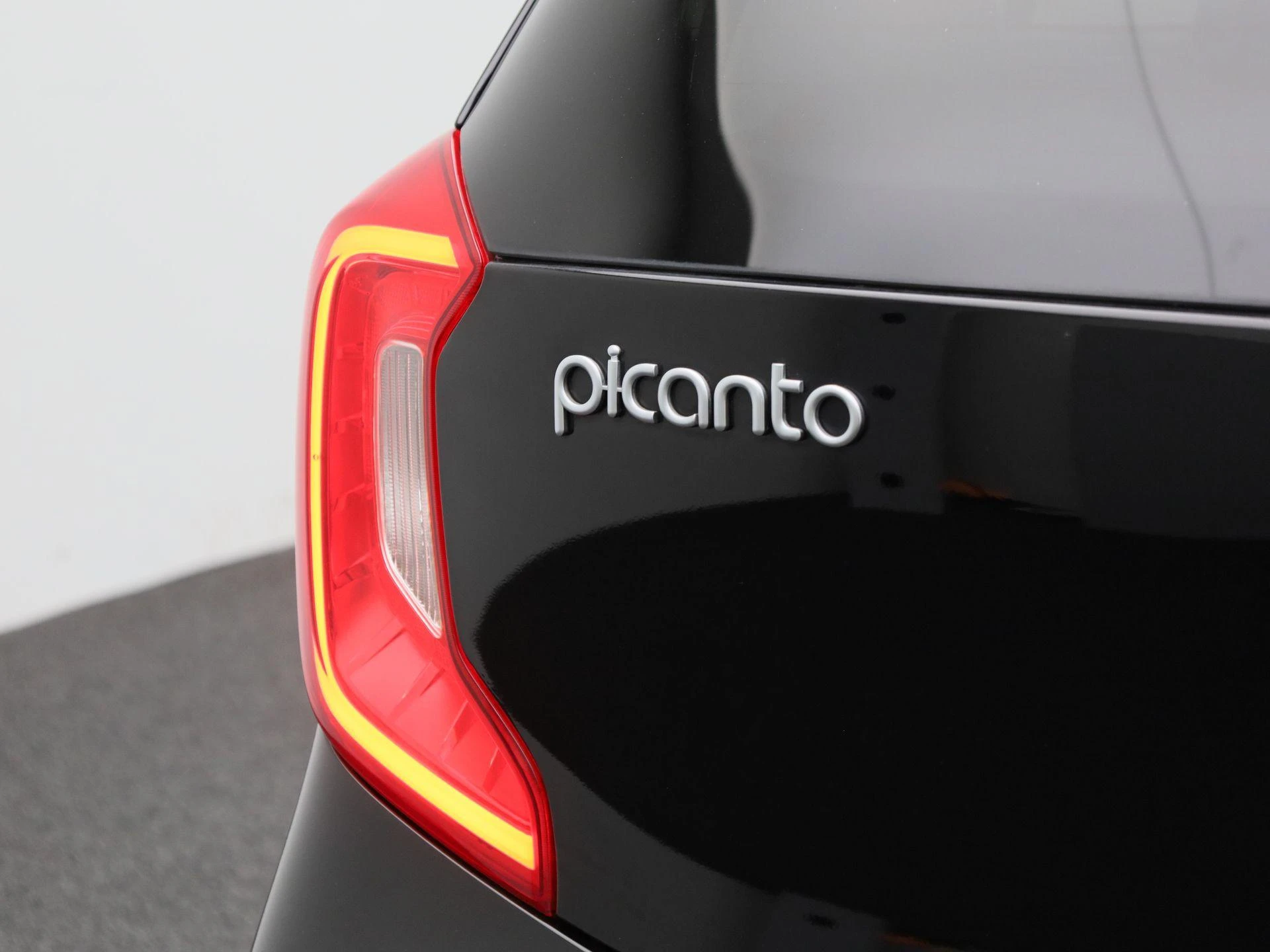 Kia-Picanto-image-32