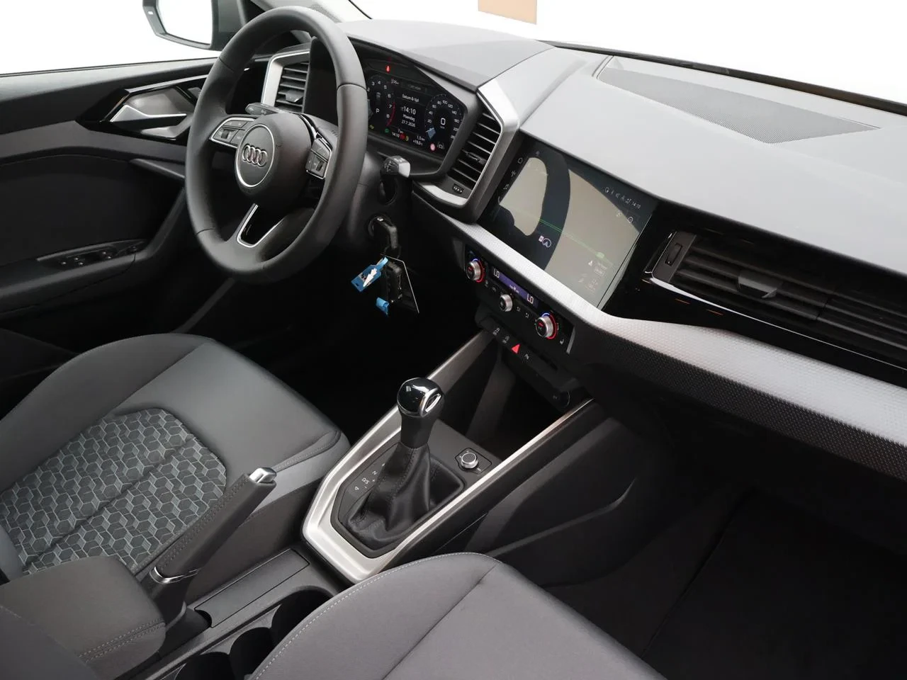 Audi-A1 Sportback-image-2