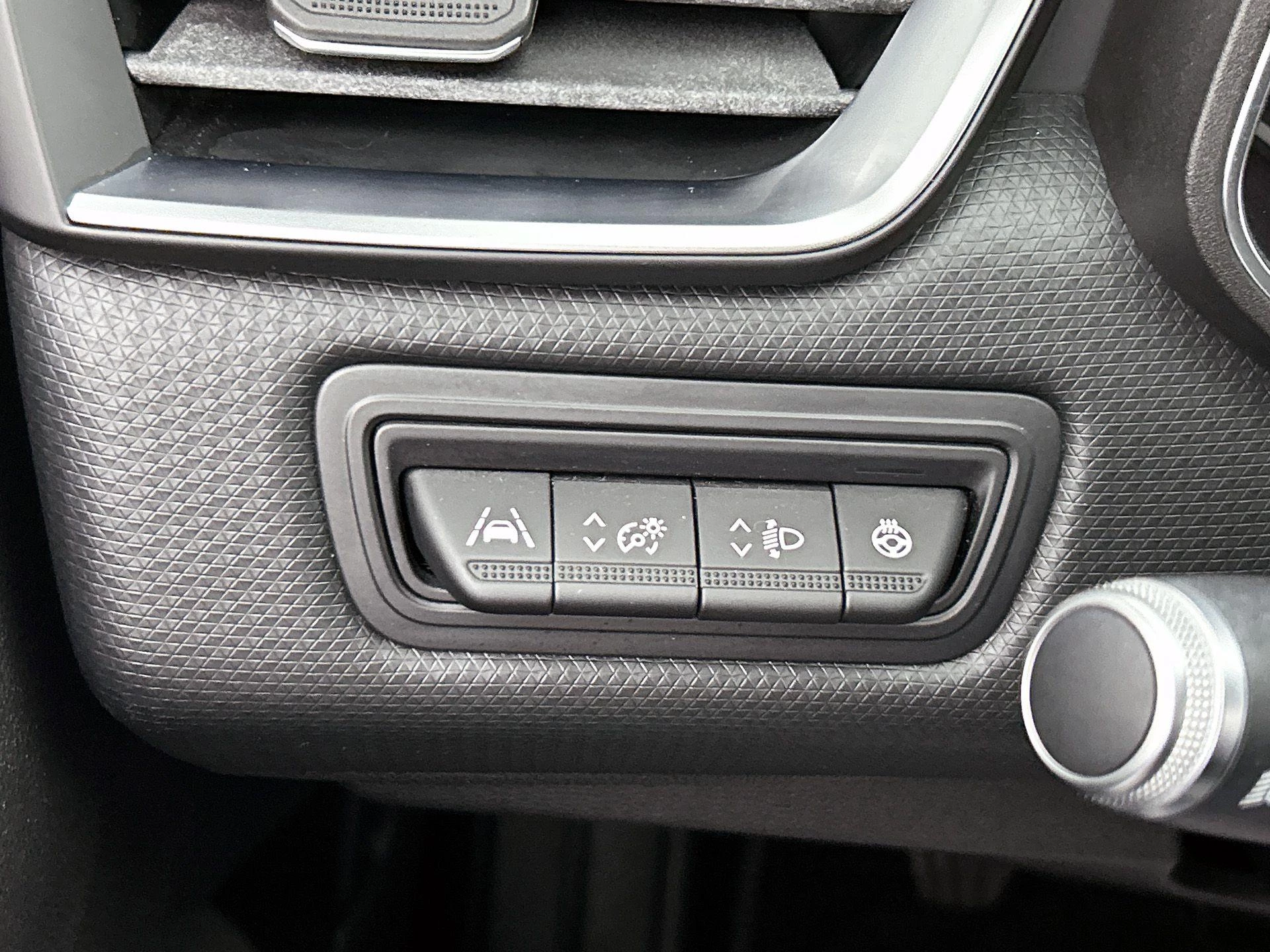 Renault-Clio-image-17