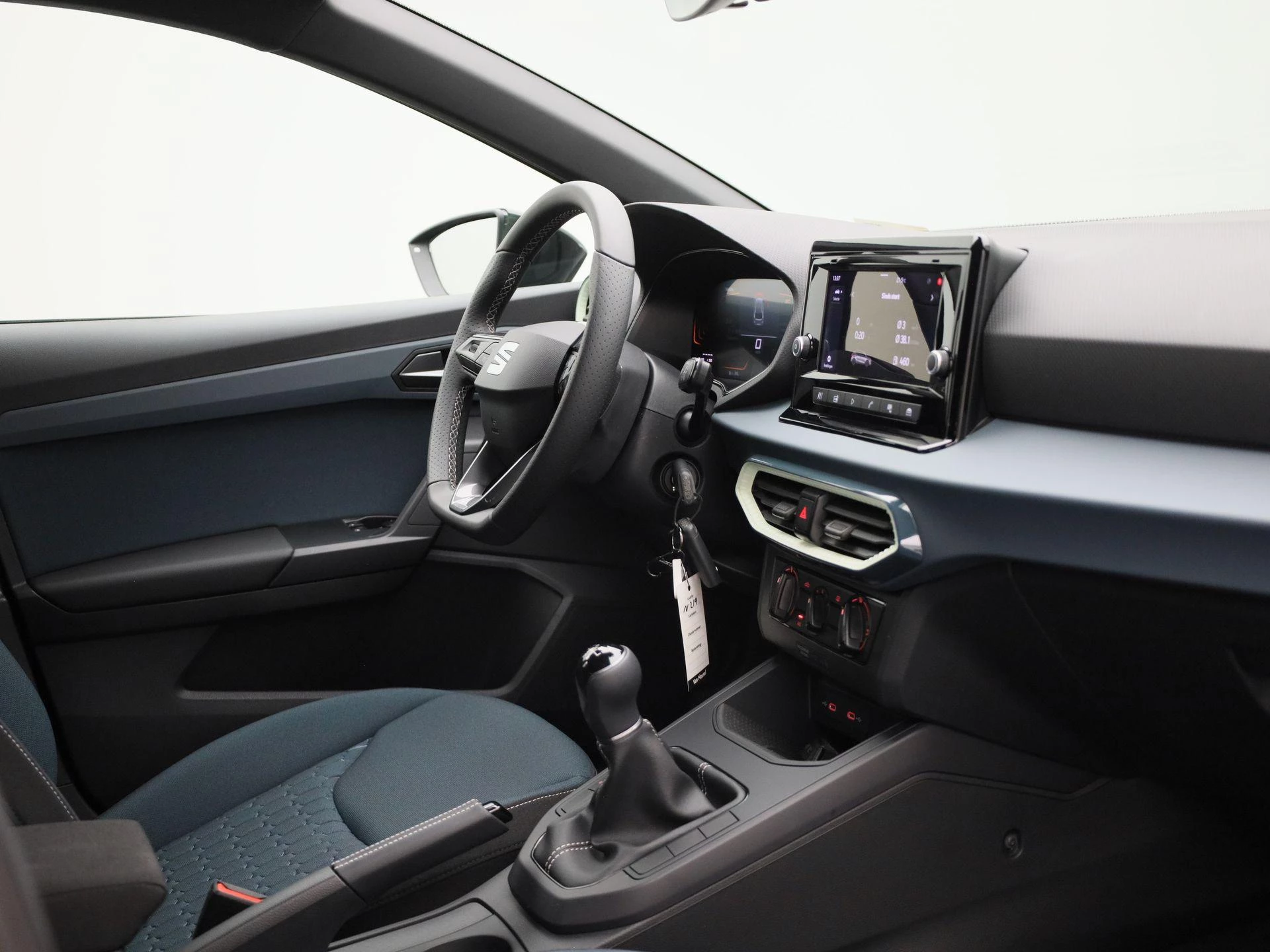 SEAT-Ibiza-image-25