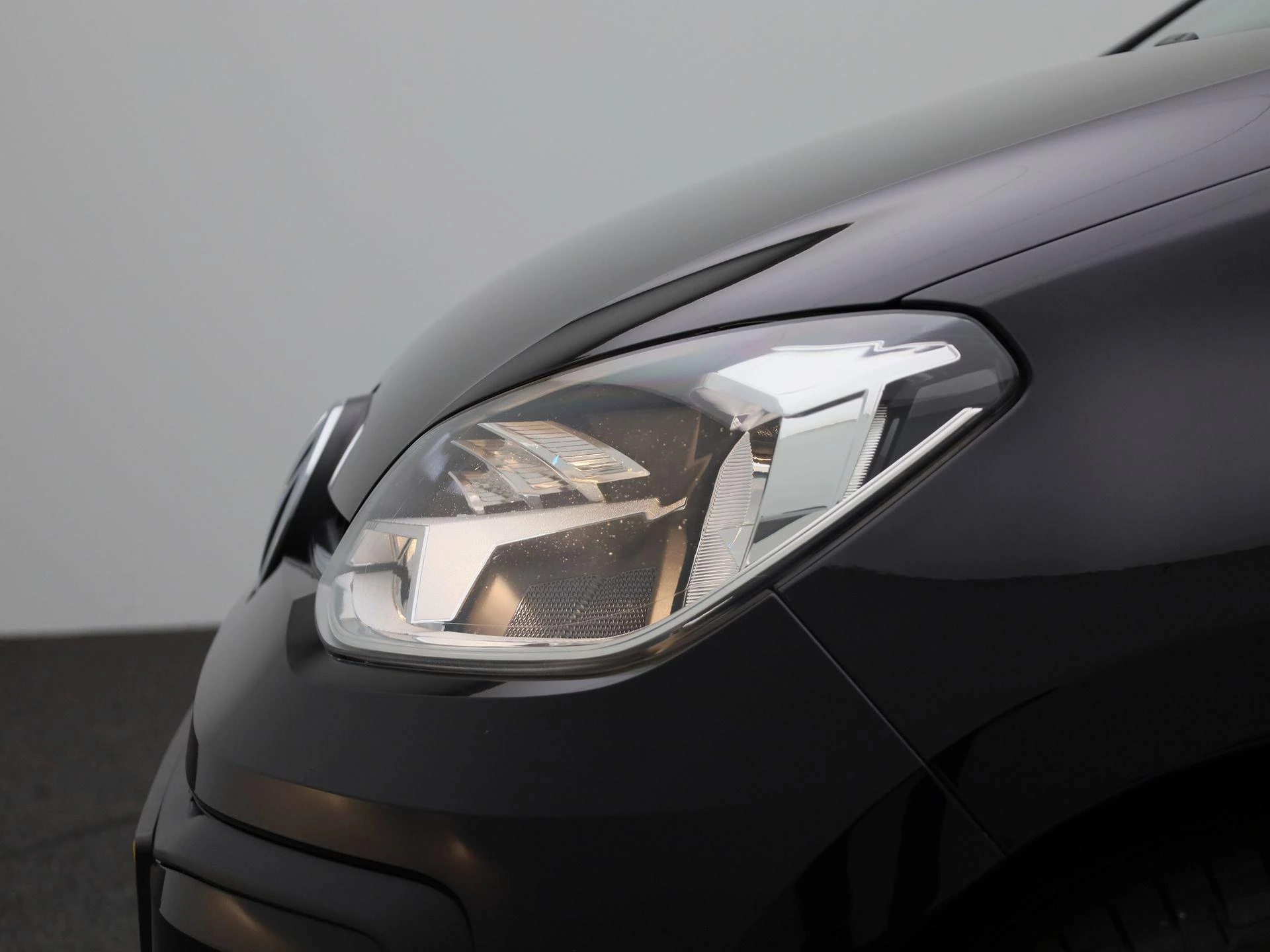Volkswagen-up!-image-14