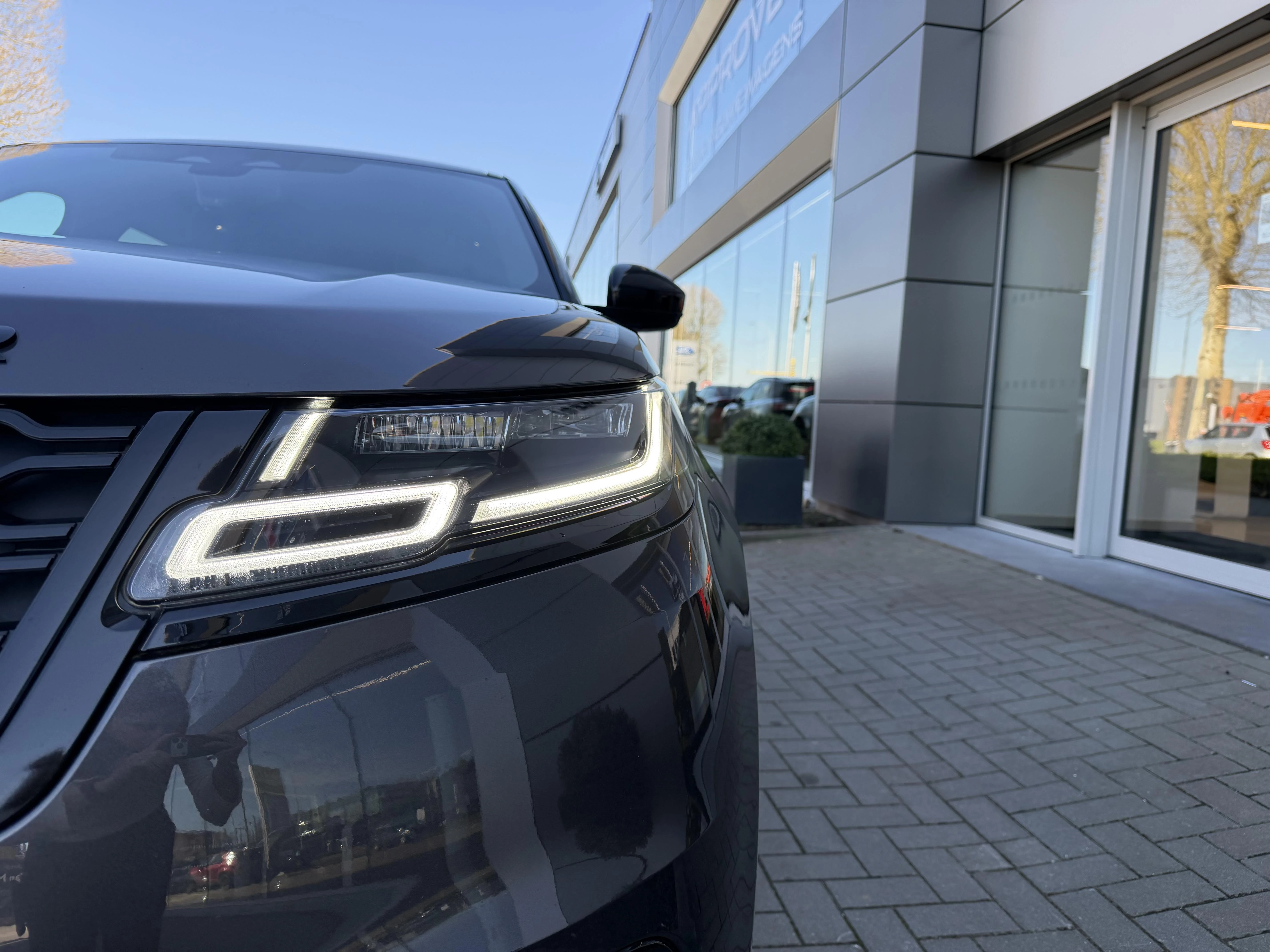 Land Rover Range Rover Velar P400e R-Dynamic S