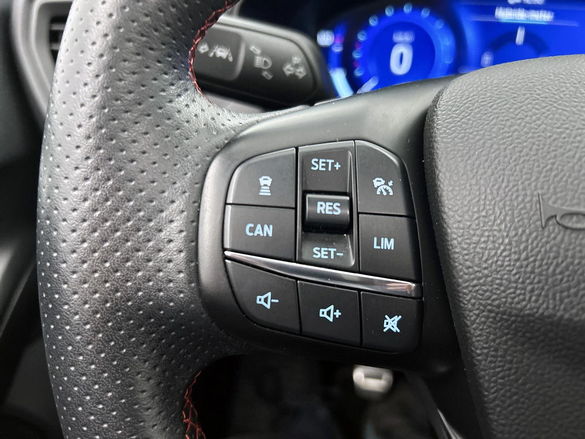 Ford Focus Wagon 1.0 EcoBoost Hybrid Active X Business