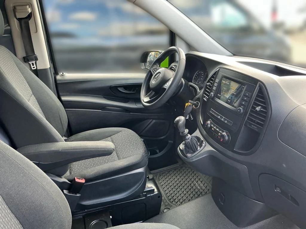 Mercedes-Benz-Vito 114-image-12