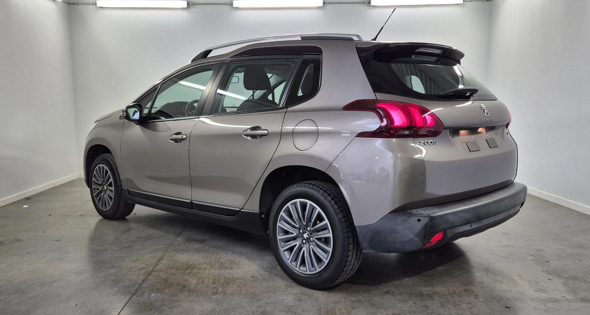 Peugeot-2008-image-6