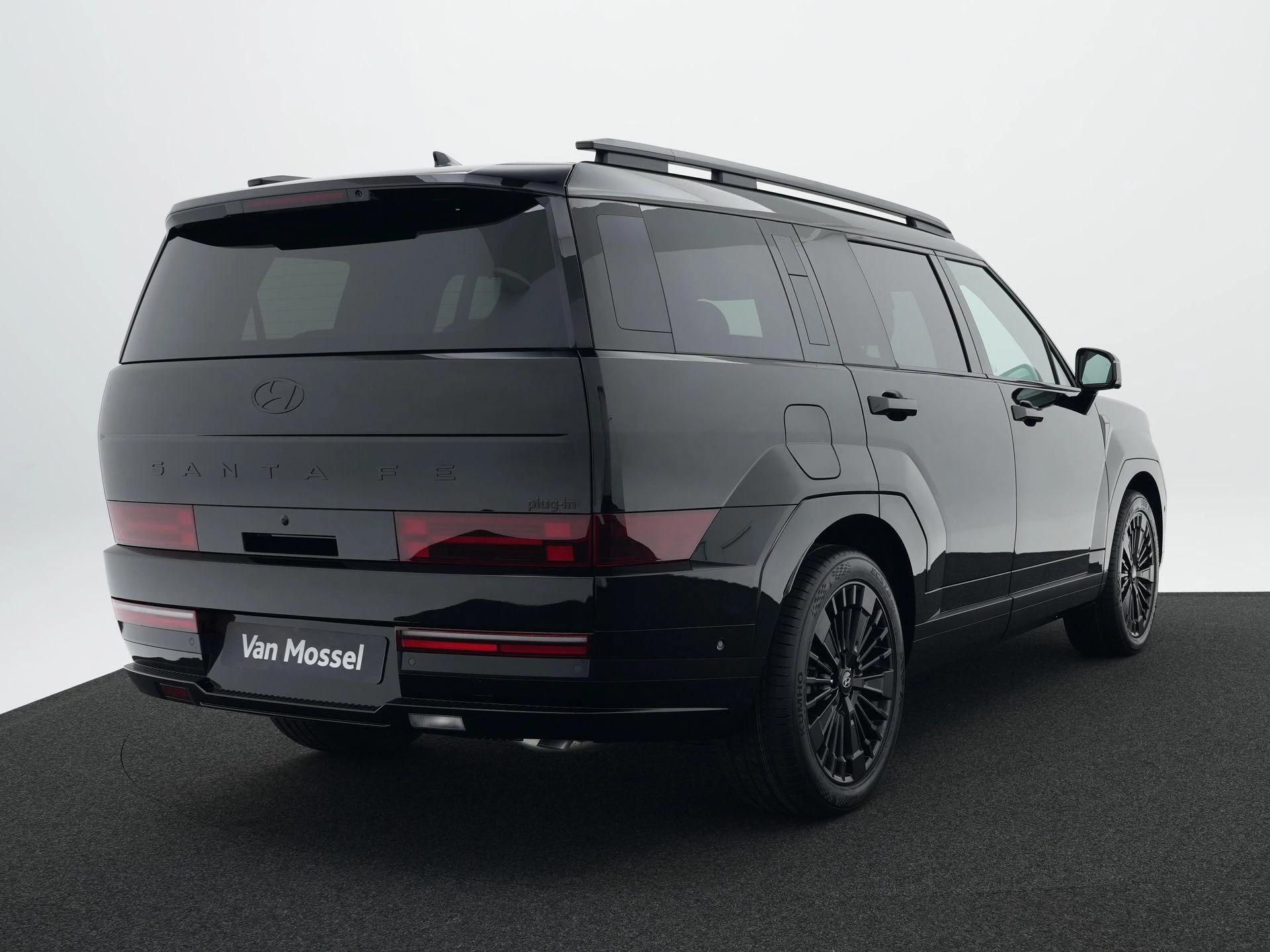 Hyundai-Santa Fe-image-11