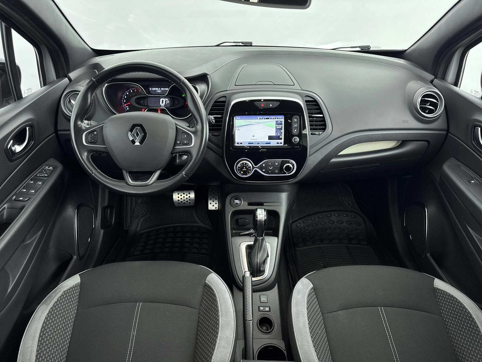 Renault Captur 1.3 TCe Intens