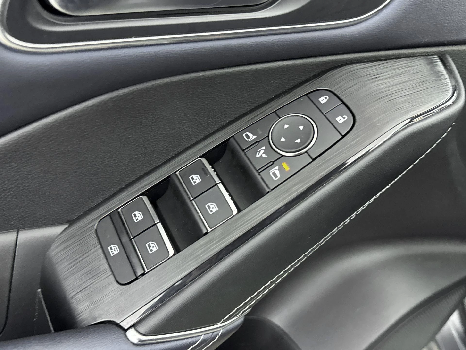 Nissan-QASHQAI-image-29