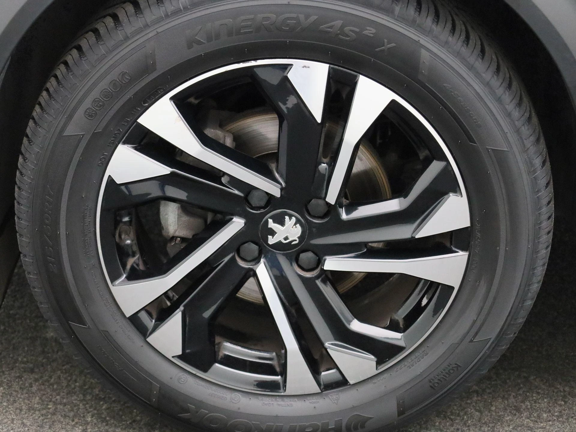 Peugeot 2008 1.2 PureTech Allure
