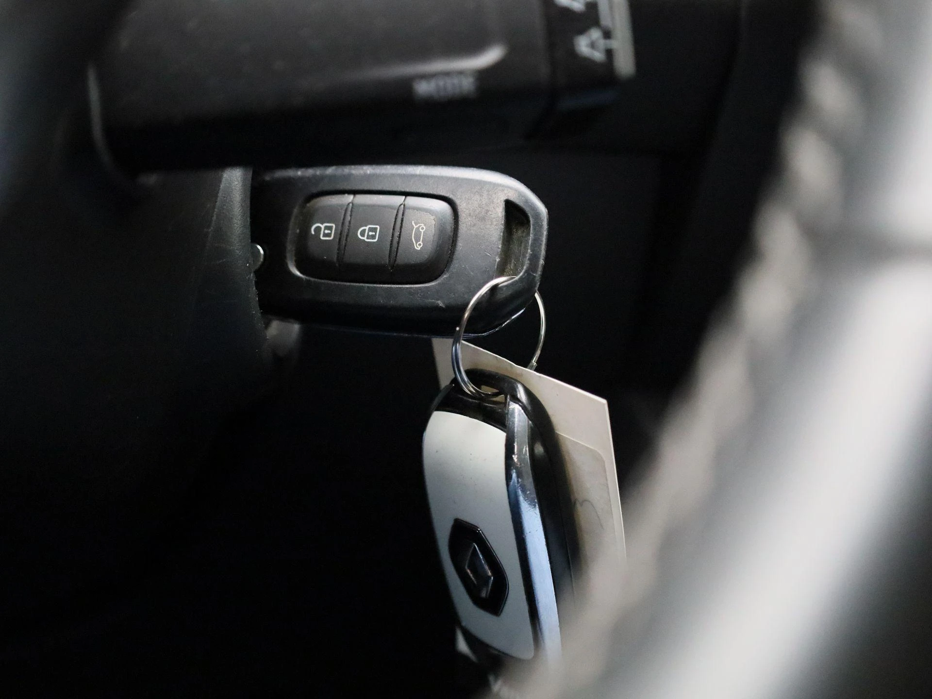 Renault-Captur-image-22