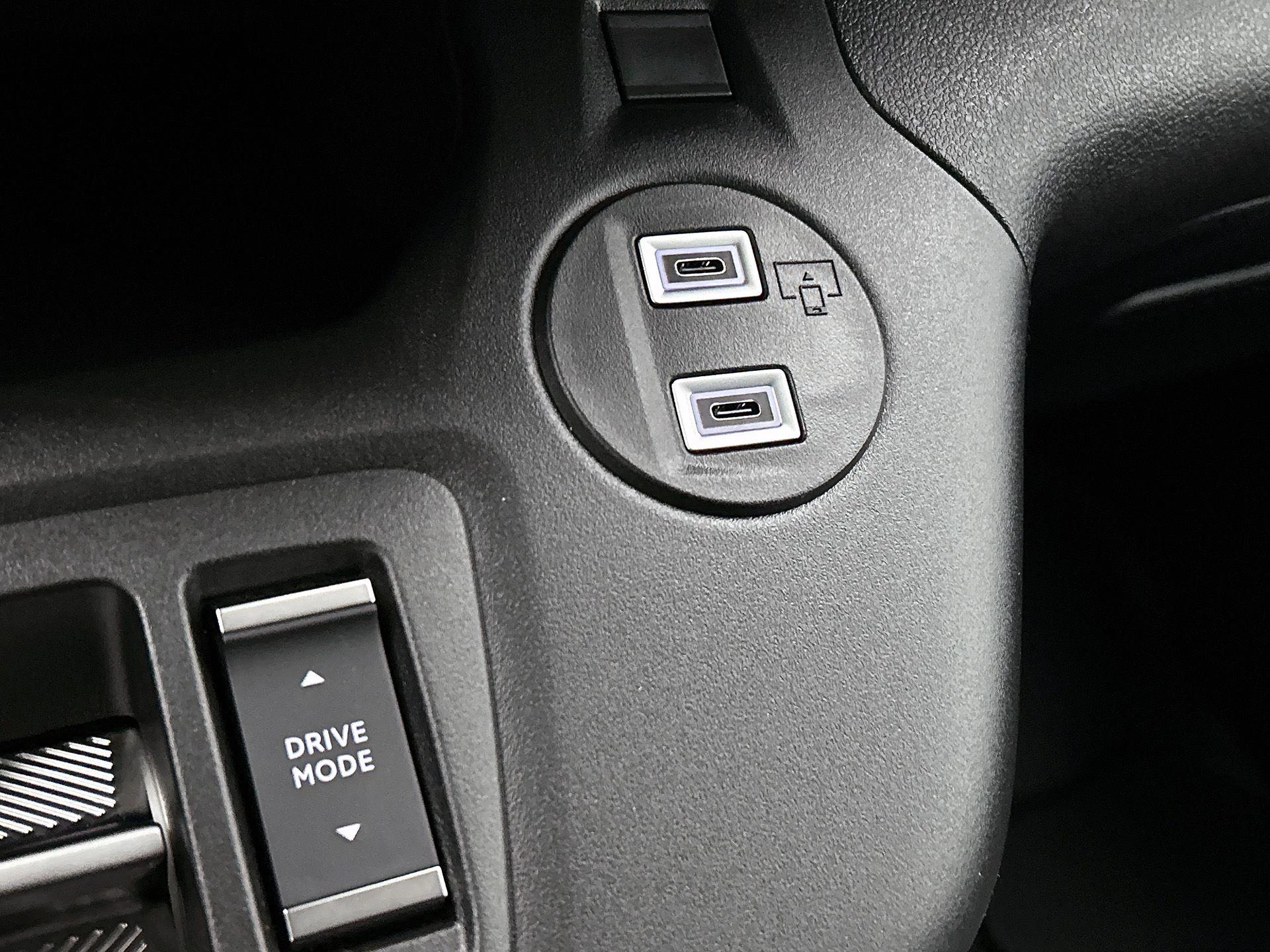 Opel-Combo-e-image-27