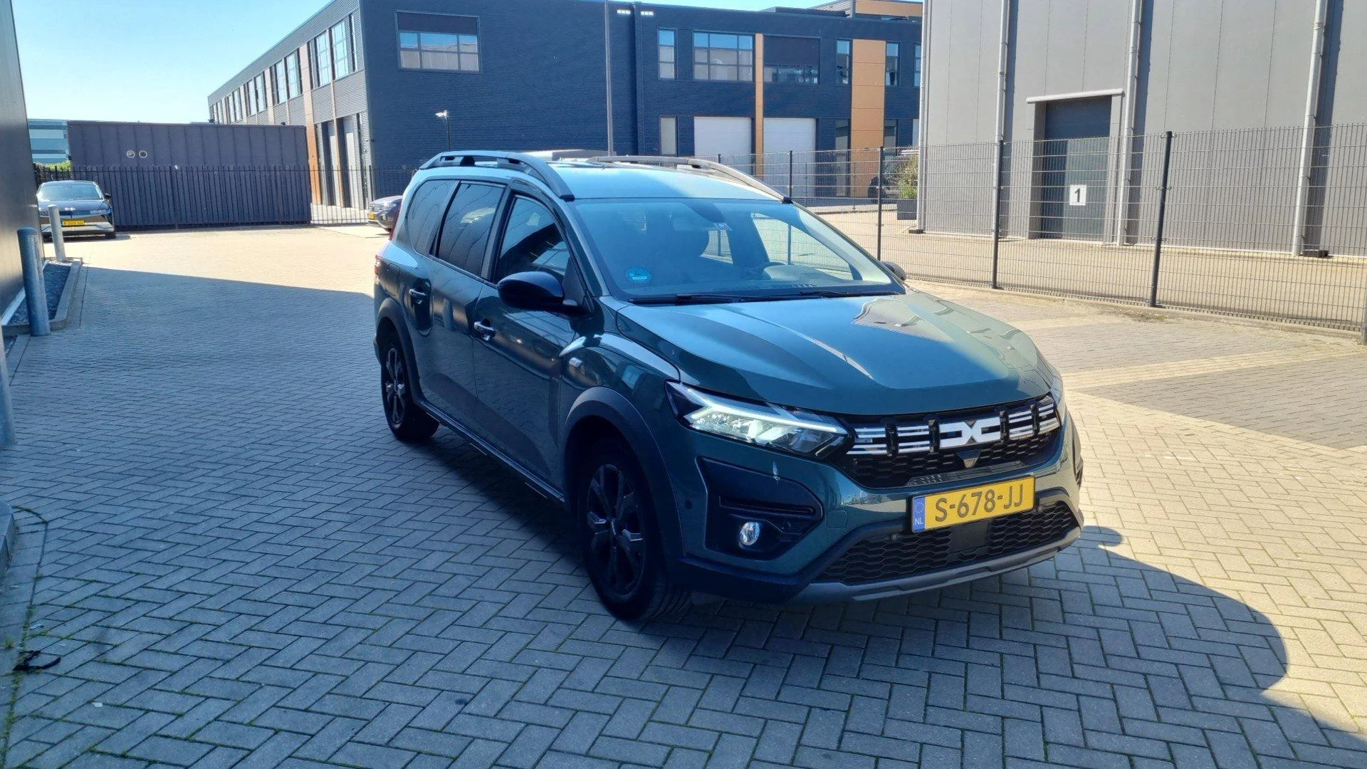 Dacia-Jogger-image-4