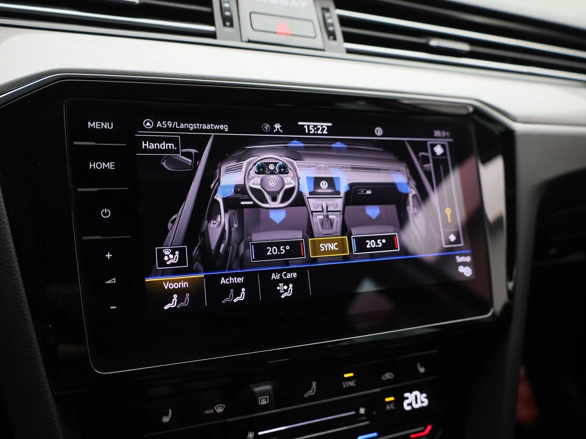Volkswagen-Passat-image-31