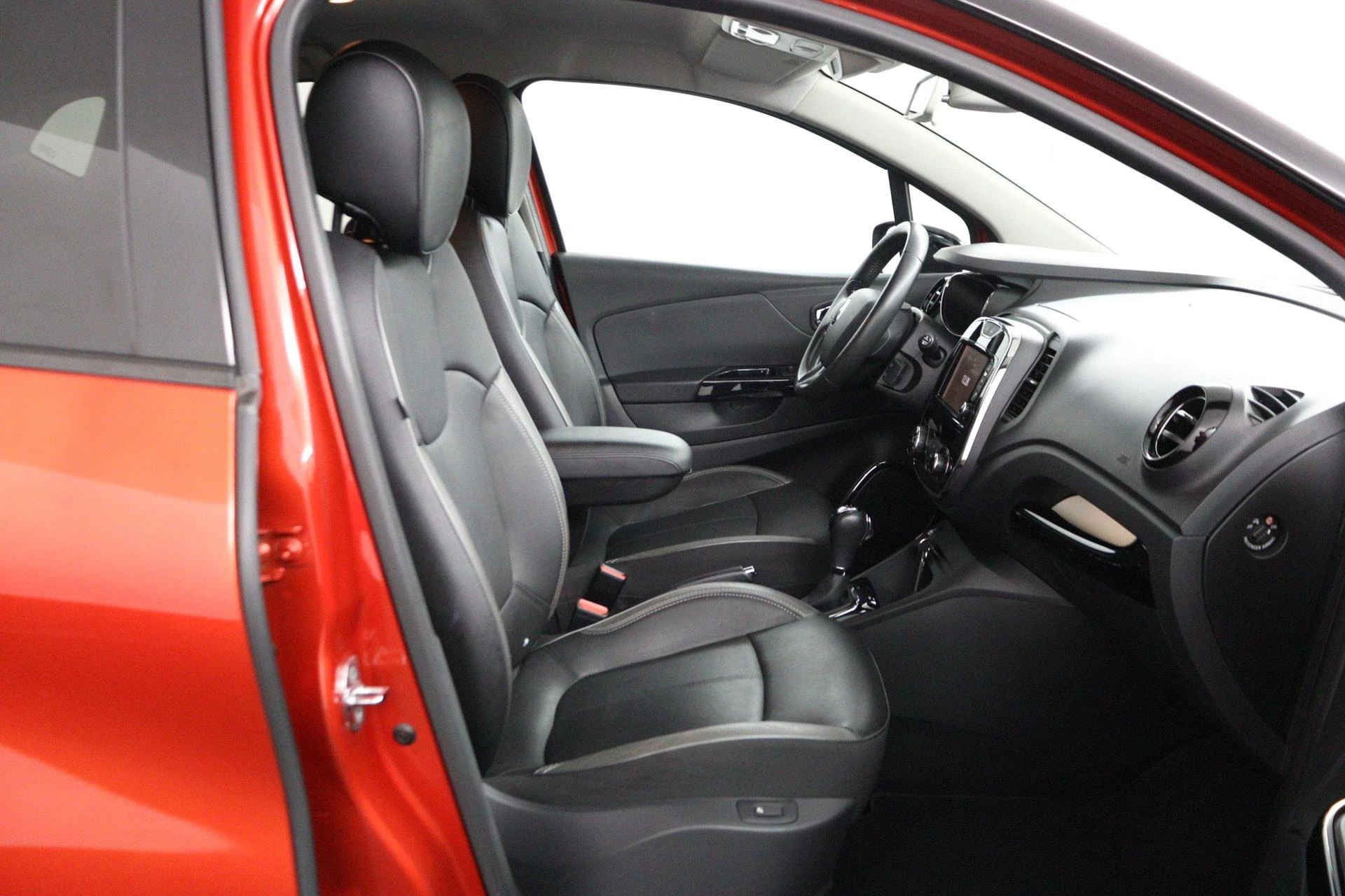 Renault-Captur-image-17