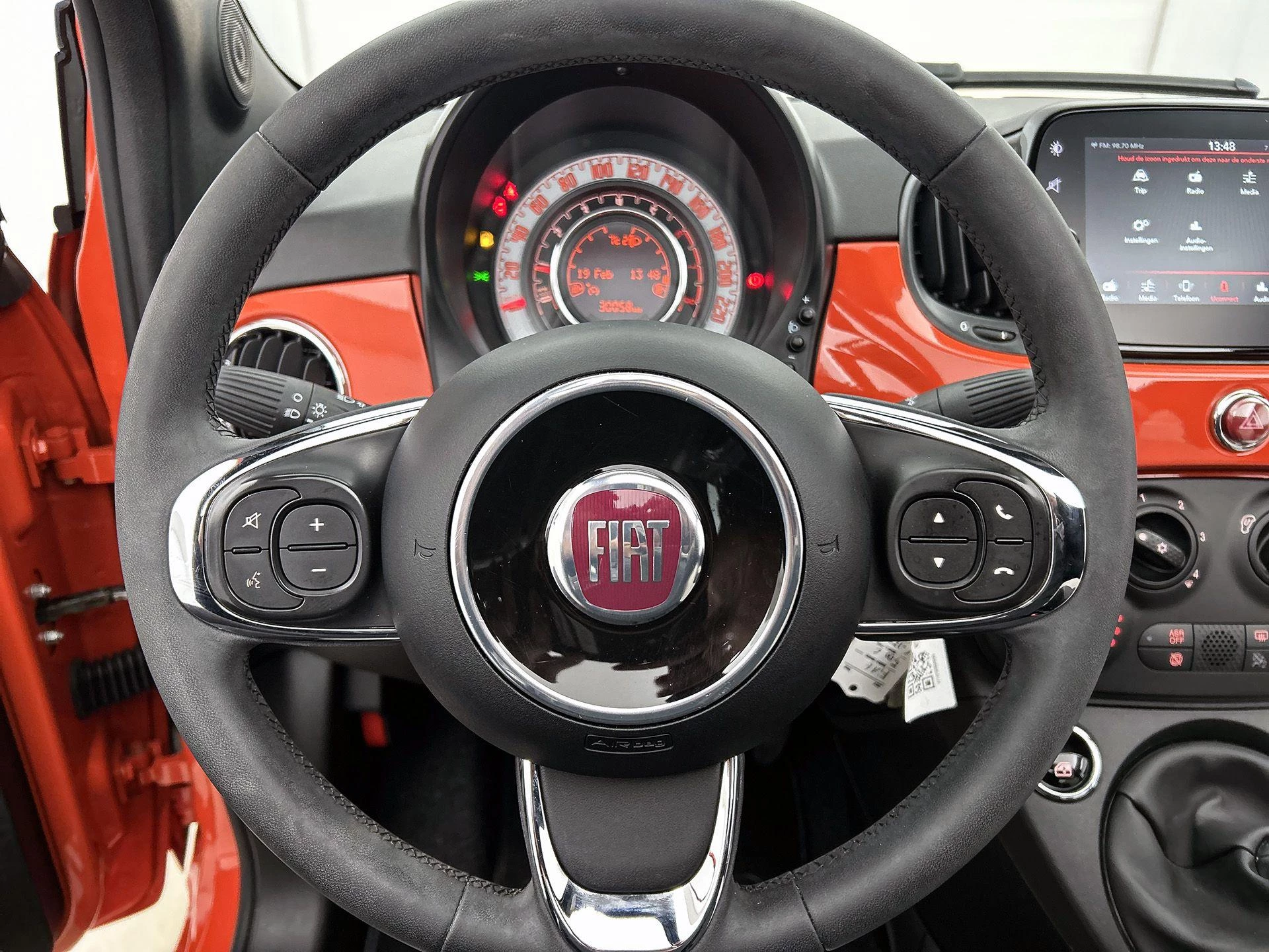 Fiat-500C-image-10