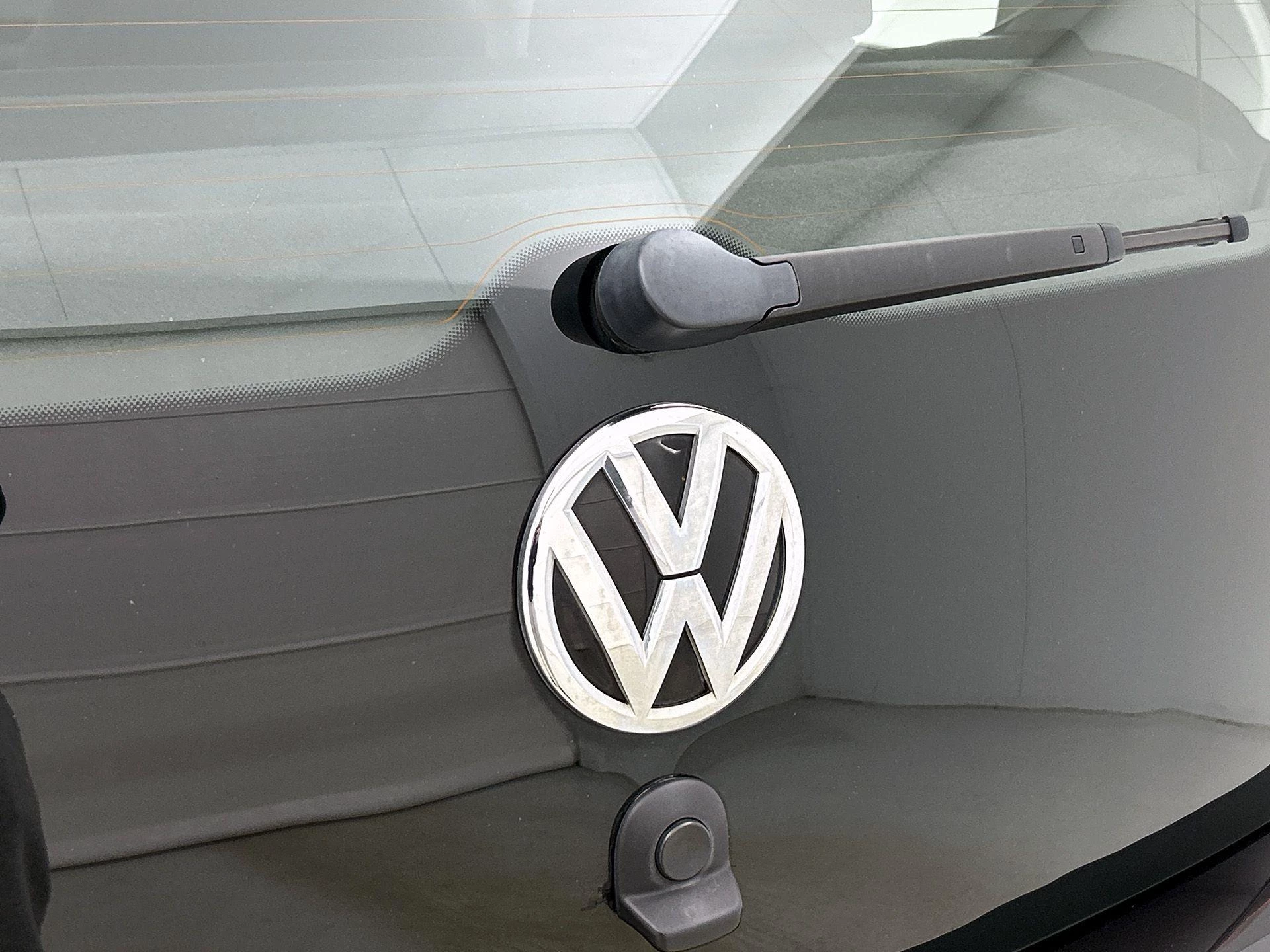 Volkswagen-up!-image-15