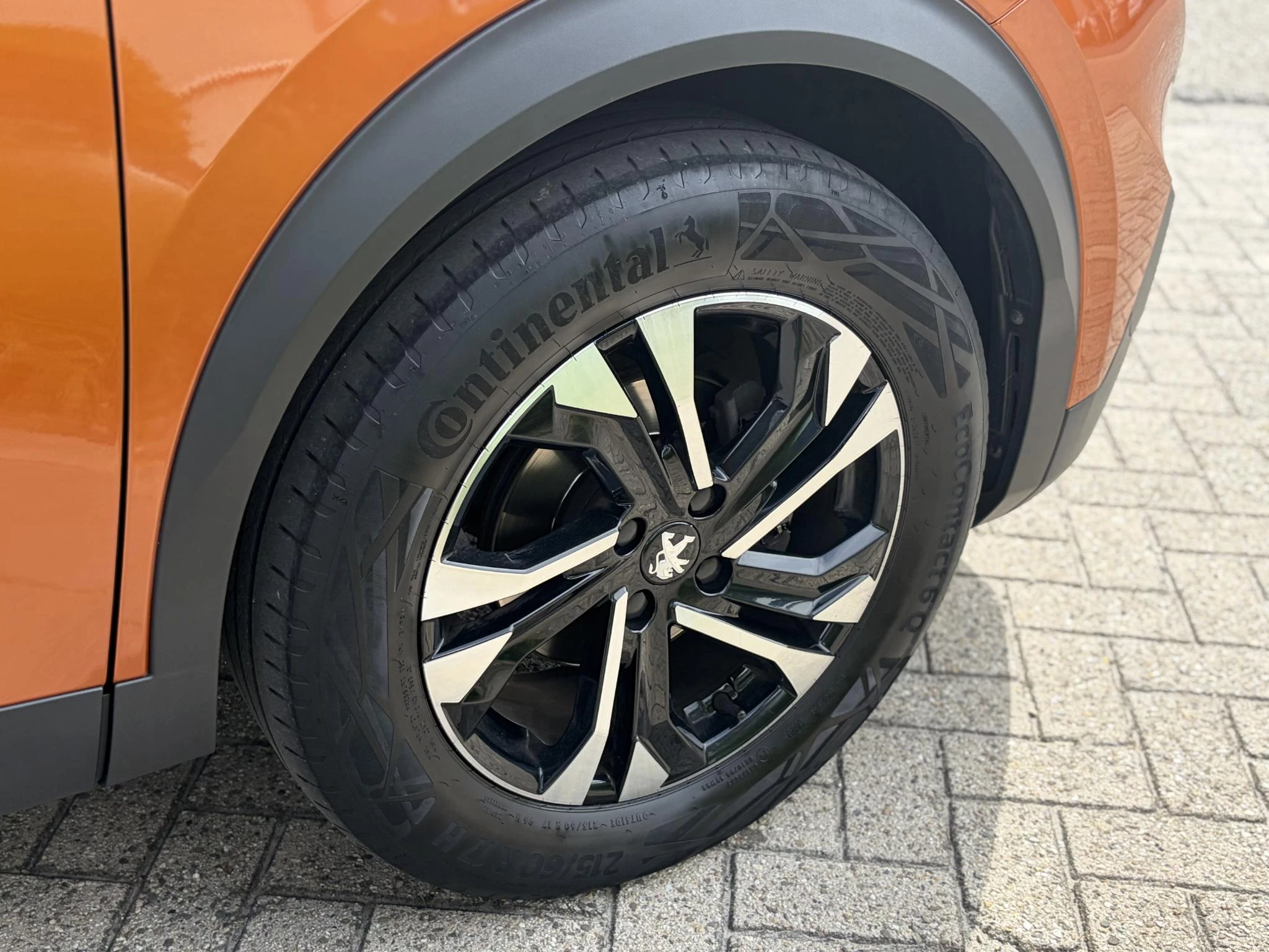 Peugeot 2008 1.2 PureTech 130 Allure