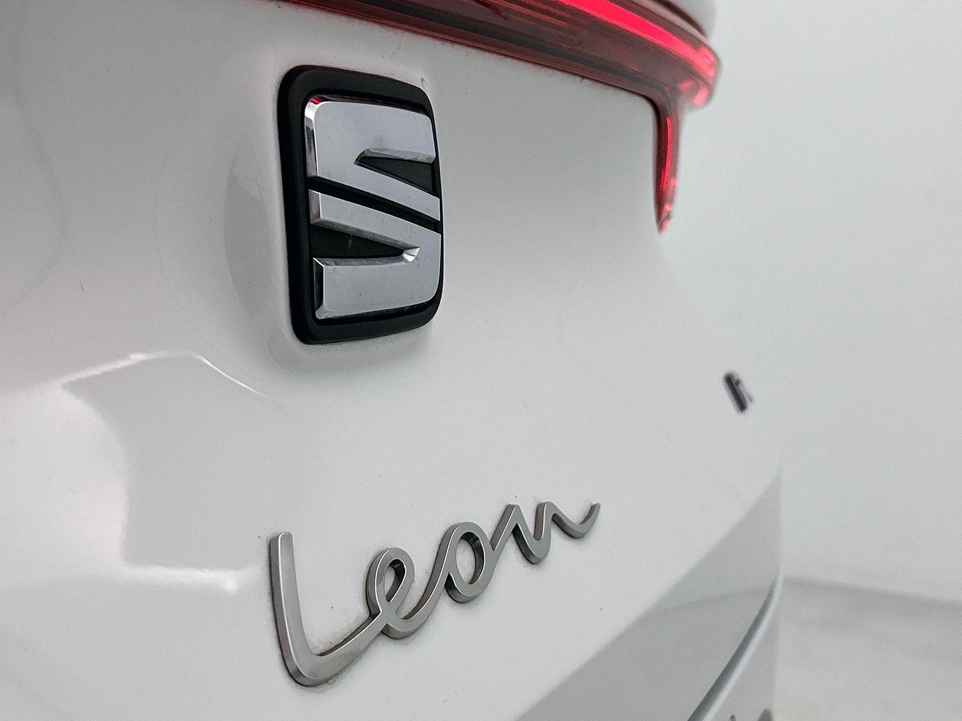 SEAT-Leon-image-21