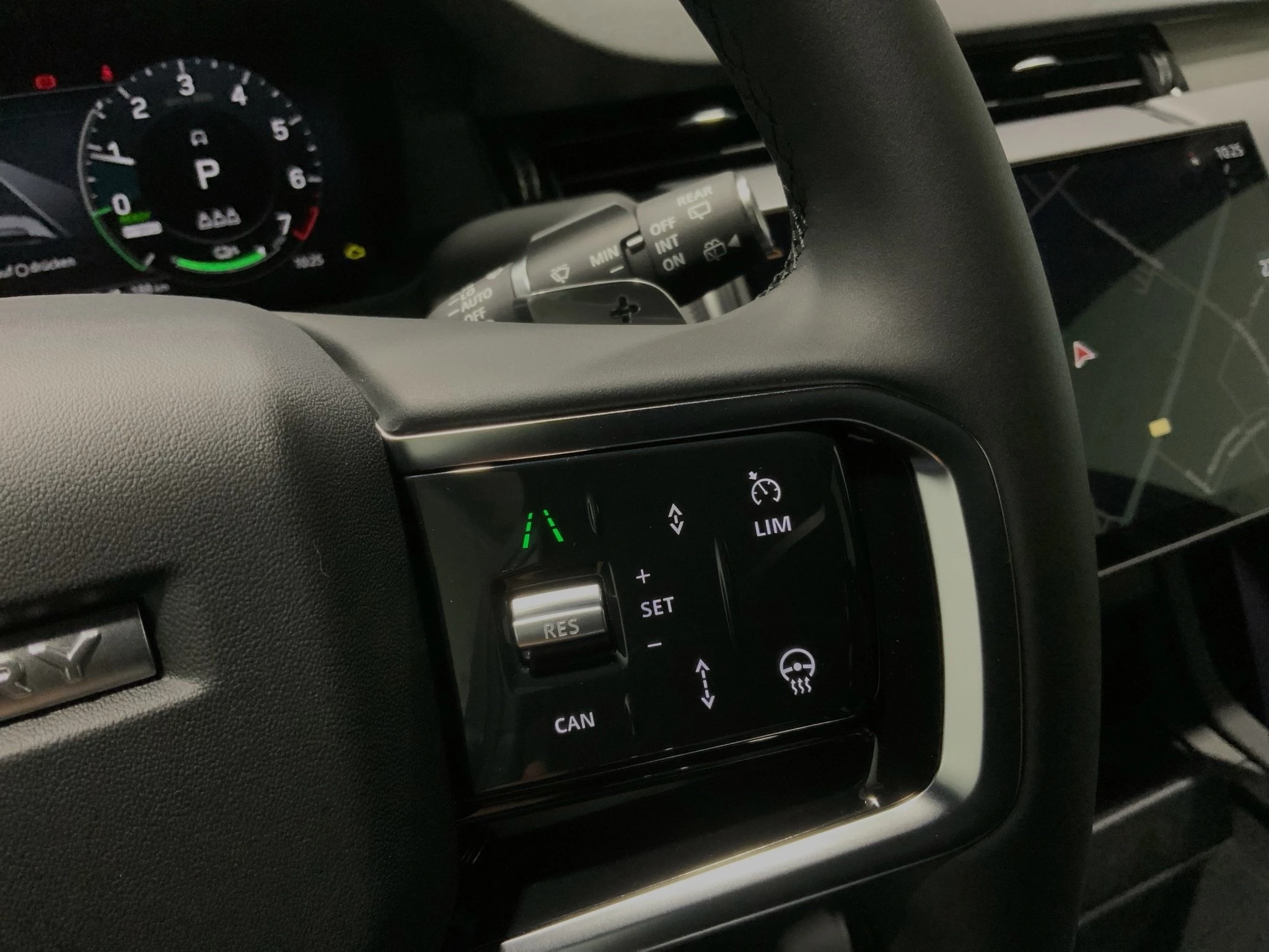 Land Rover Discovery Sport DYNAMIC SE P270e