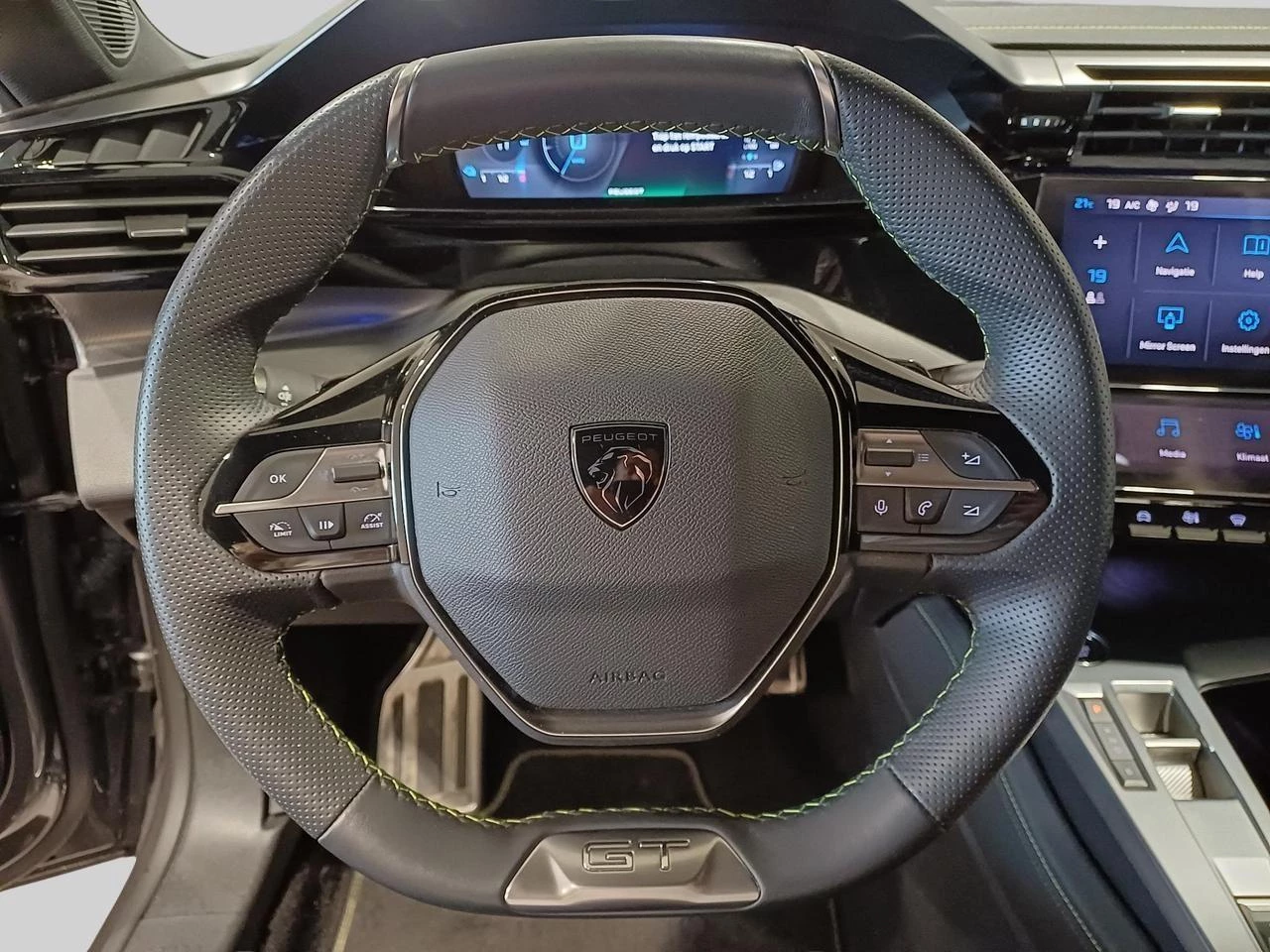 Peugeot 308 SW 1.6 Hybrid 225 S&S EAT8 GT