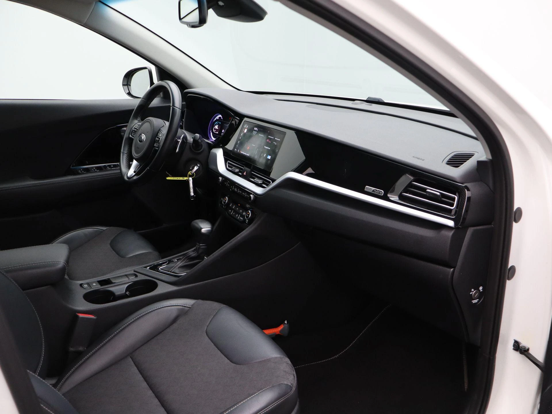 Kia-Niro-image-30