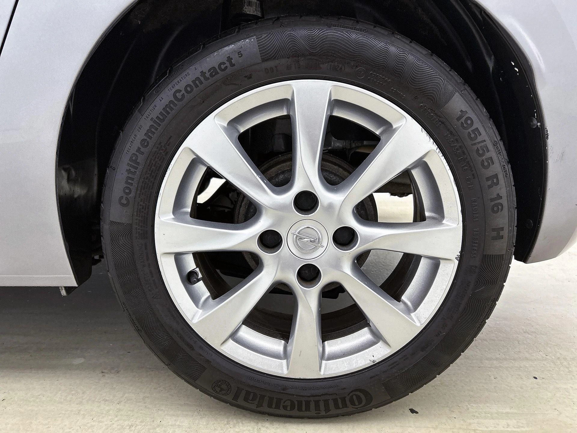Opel-Corsa-image-9