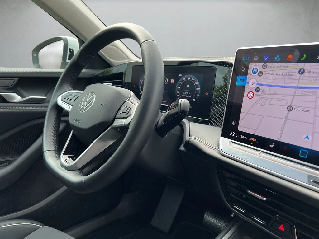 Volkswagen Passat Variant 1.5 eTSI DSG Business *HuD*