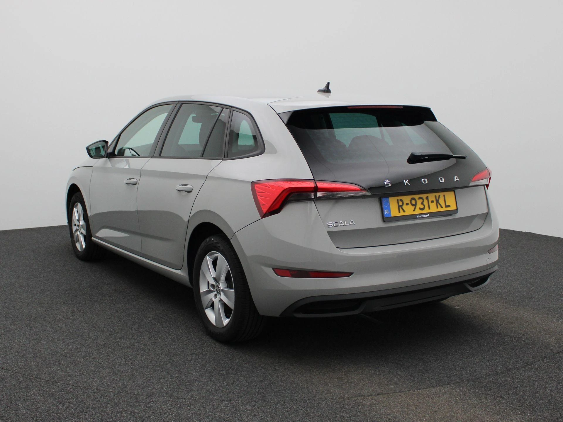Škoda-Scala-image-1