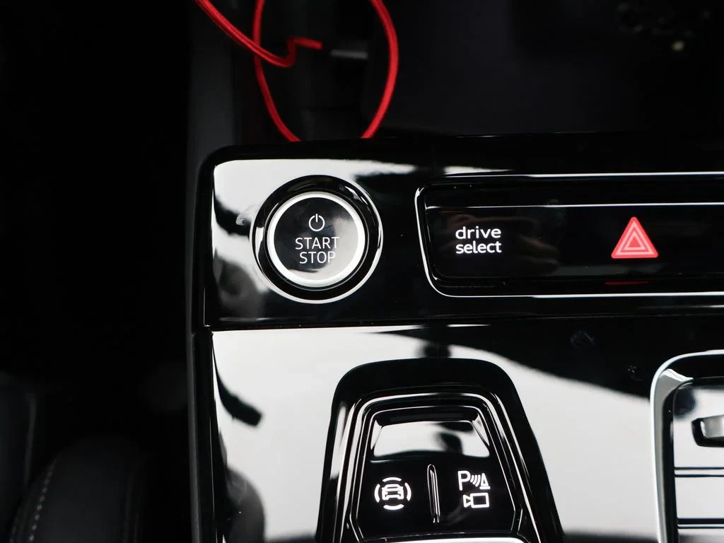 Audi-Q6 e-tron-image-24