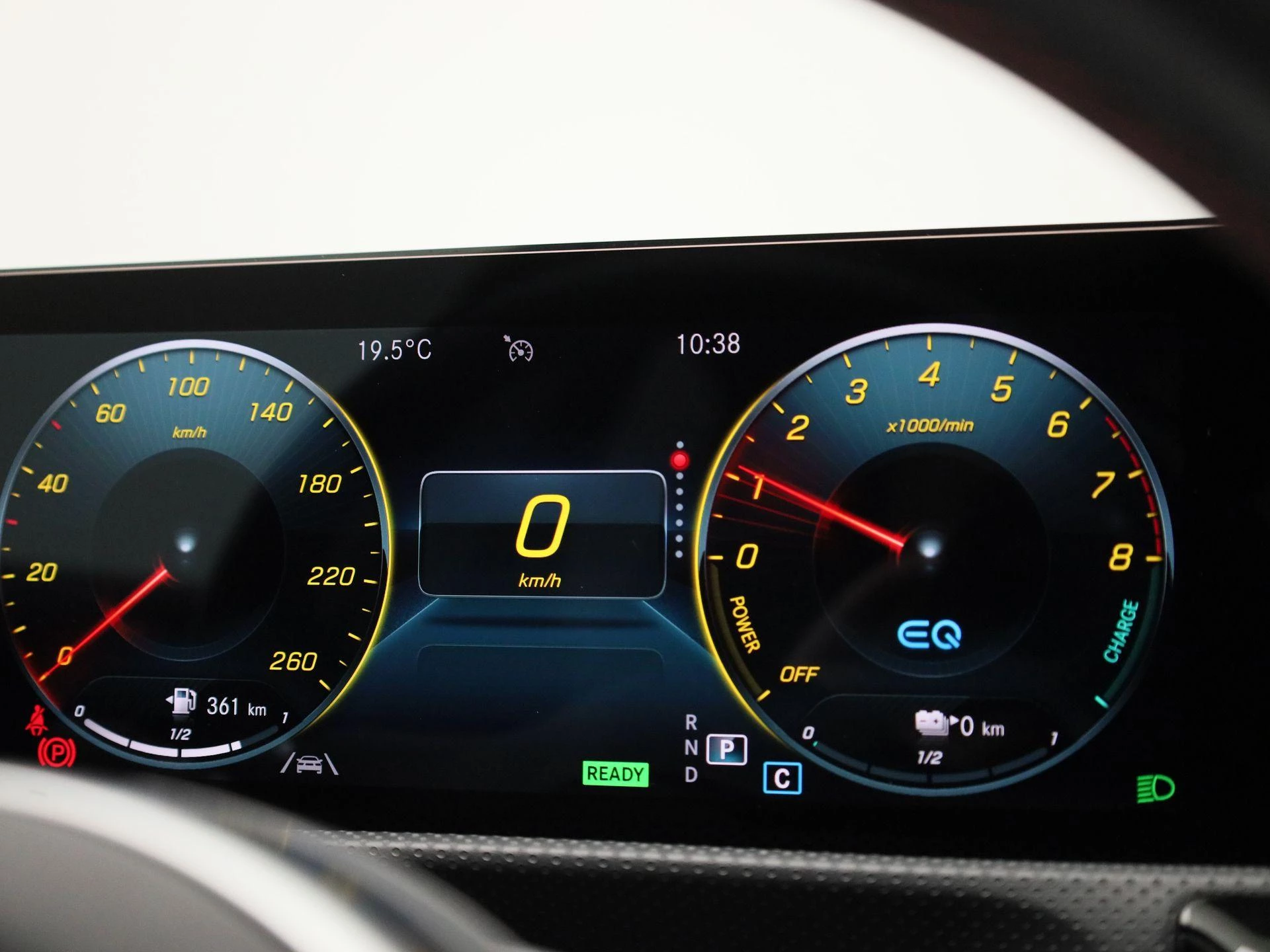 Mercedes-Benz-A-Klasse-image-21
