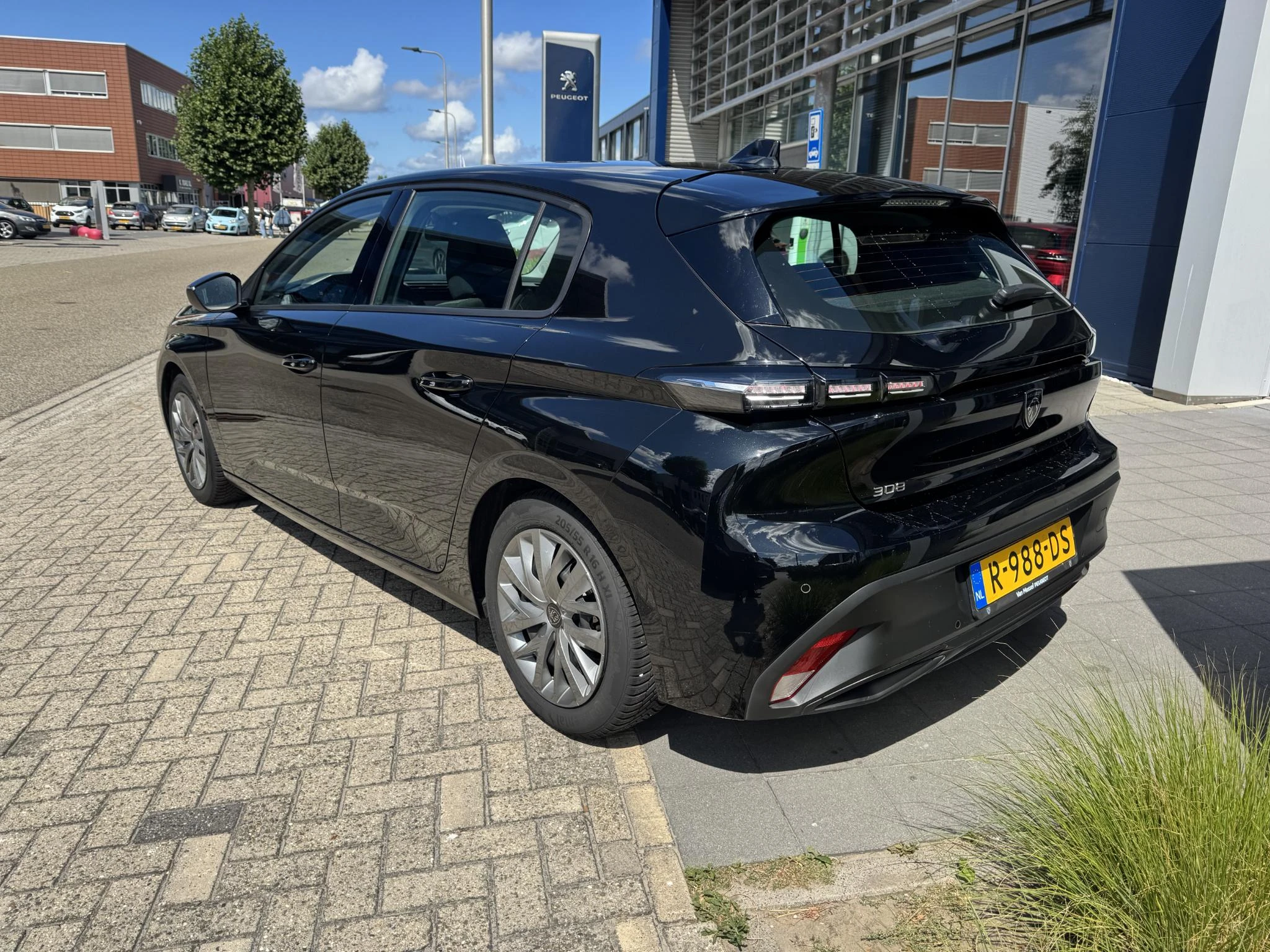 Peugeot-308-image-3