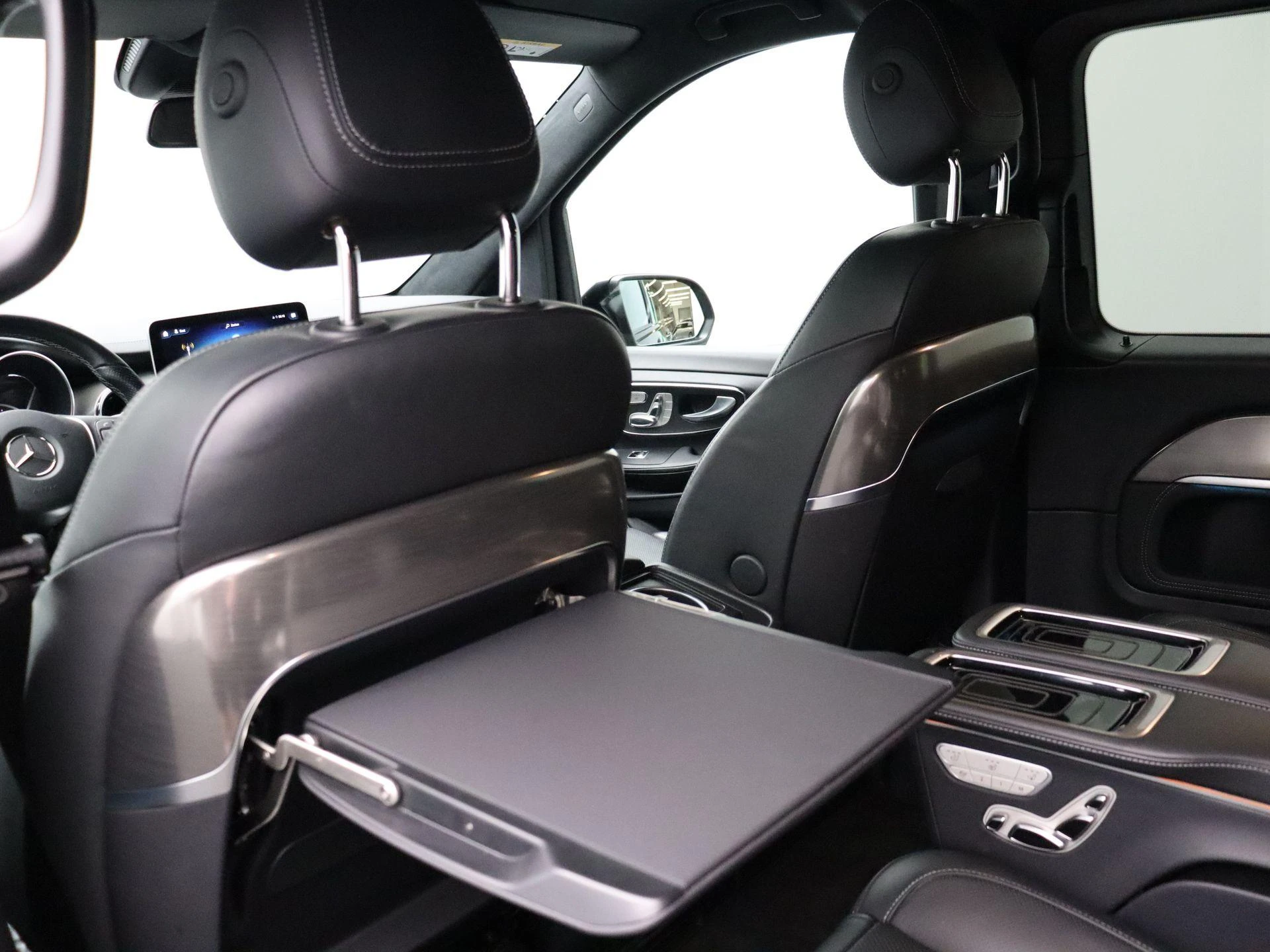 Mercedes-Benz-Classe V-image-24