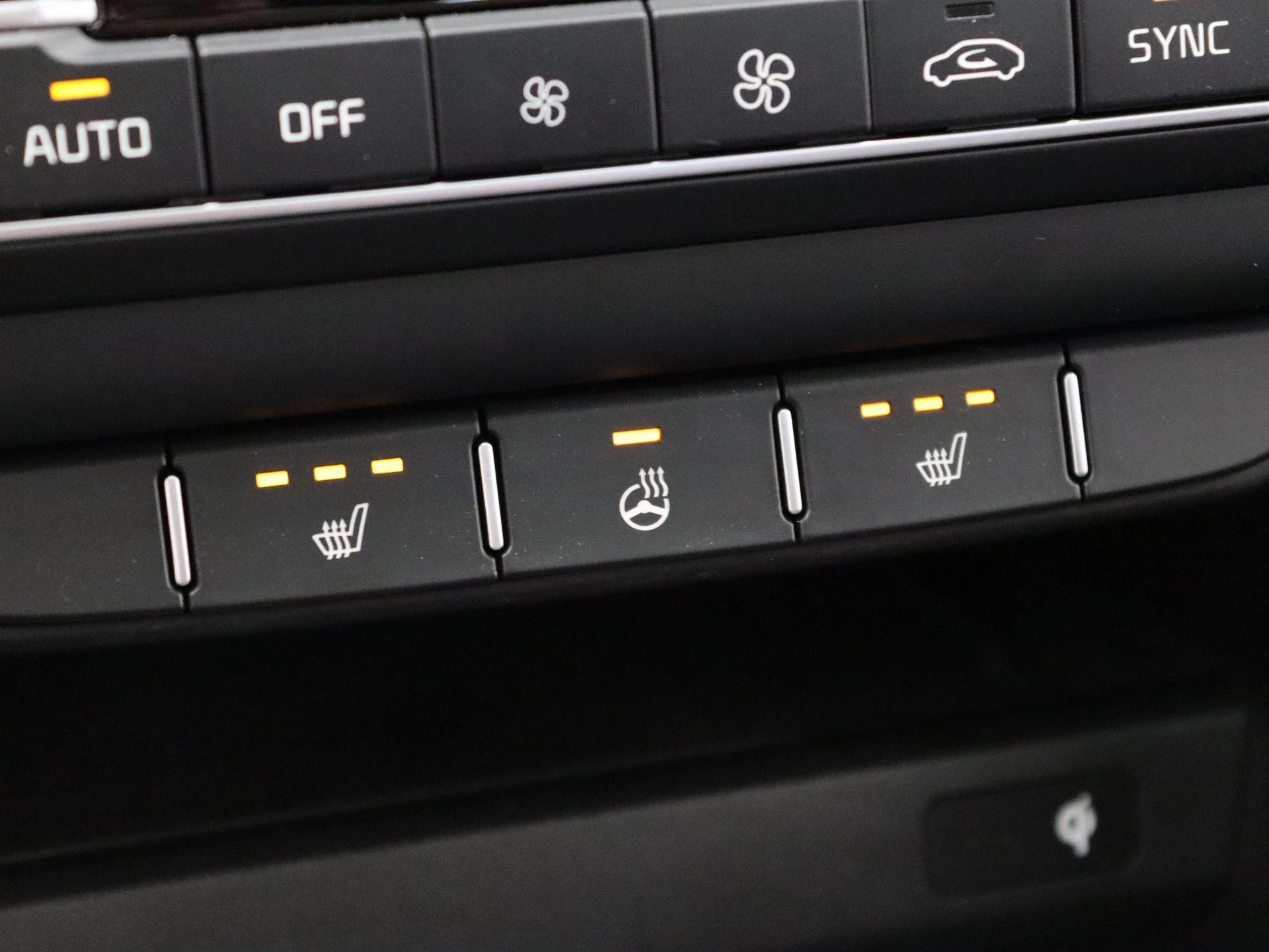 Kia-Ceed Sportswagon-image-18