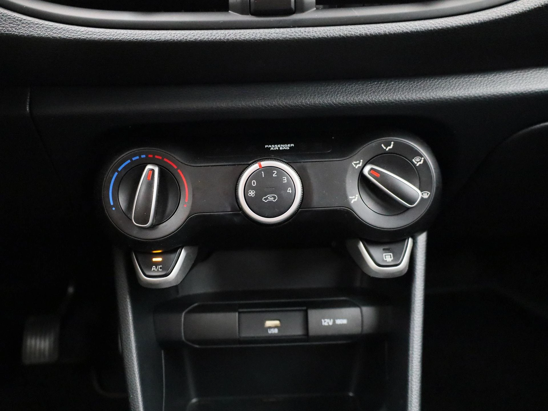 Kia-Picanto-image-16