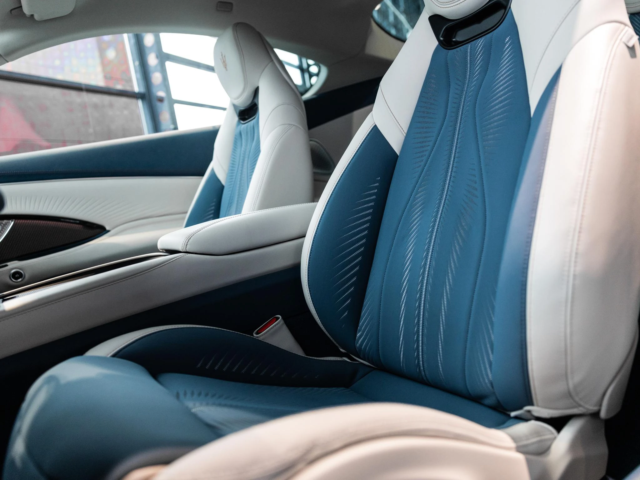 Maserati-GranTurismo-image-25