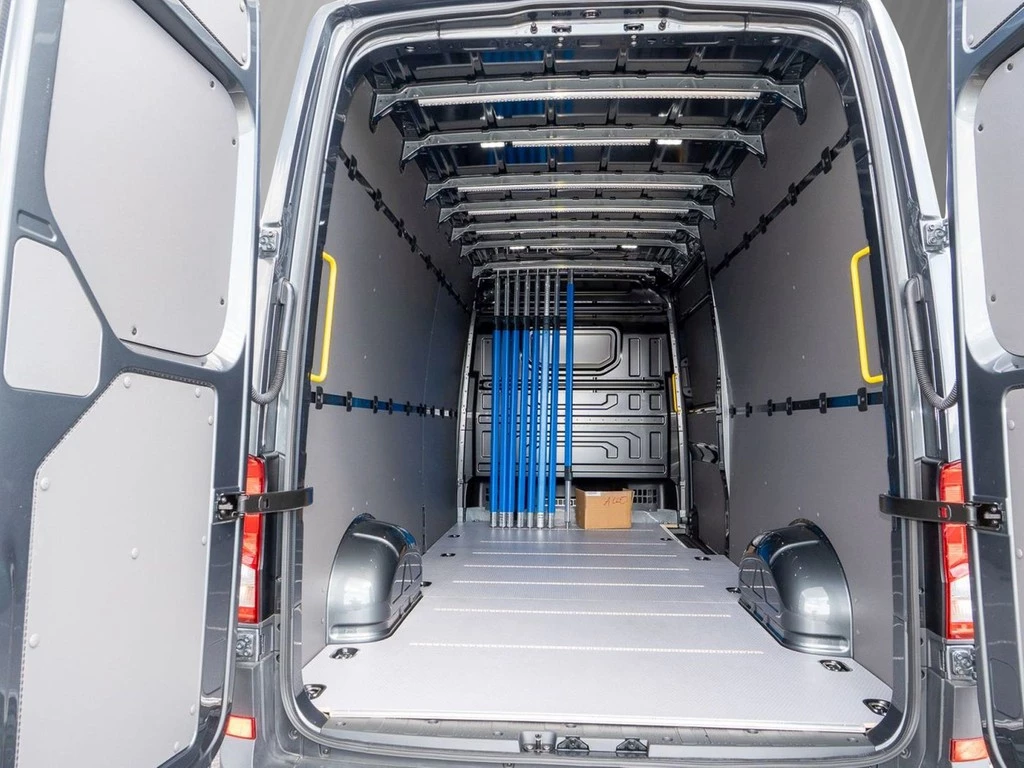 Volkswagen Crafter Kasten 35 lang Hochdach 2,0 TDI DSG
