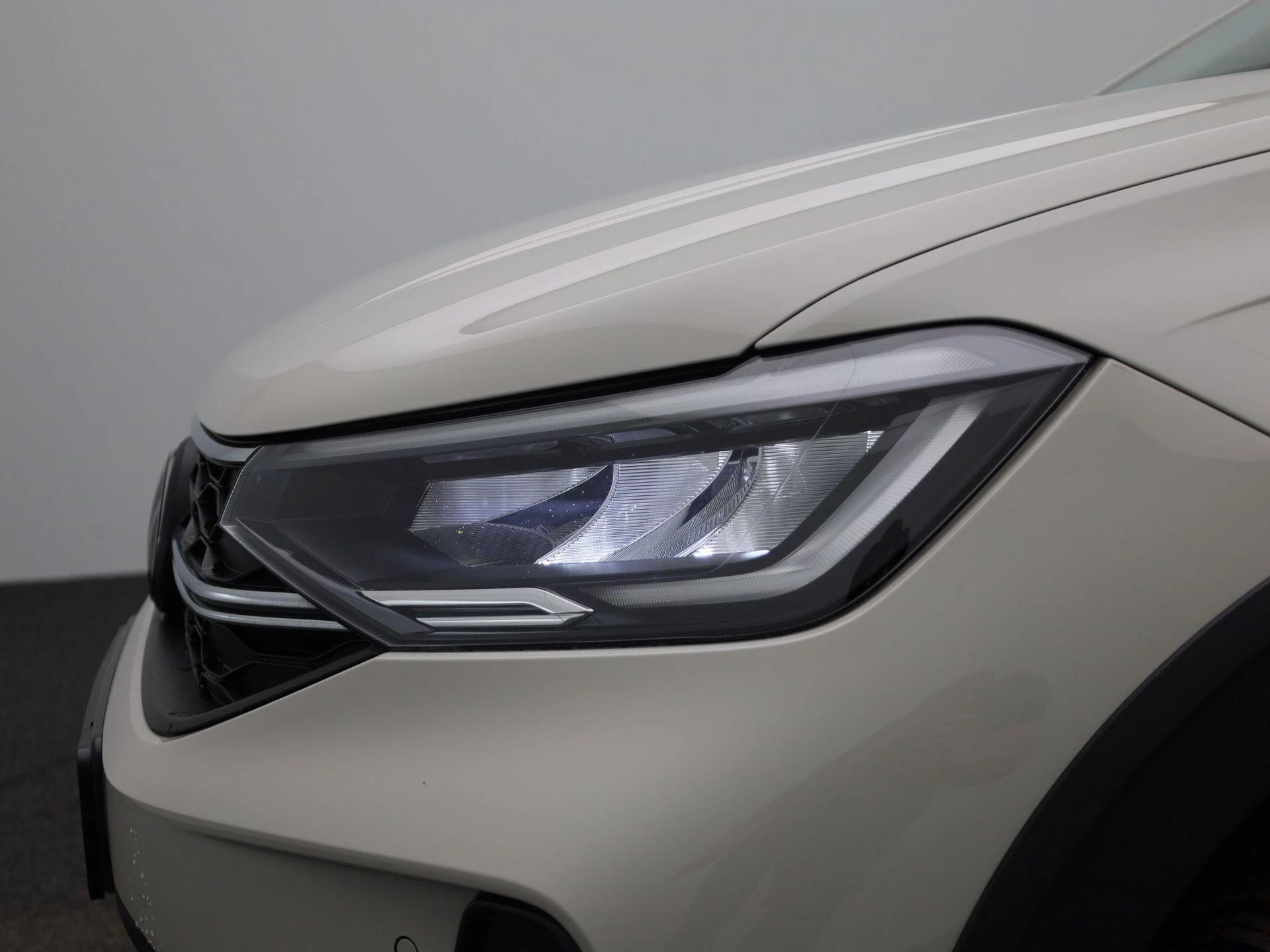 Volkswagen-Taigo-image-14