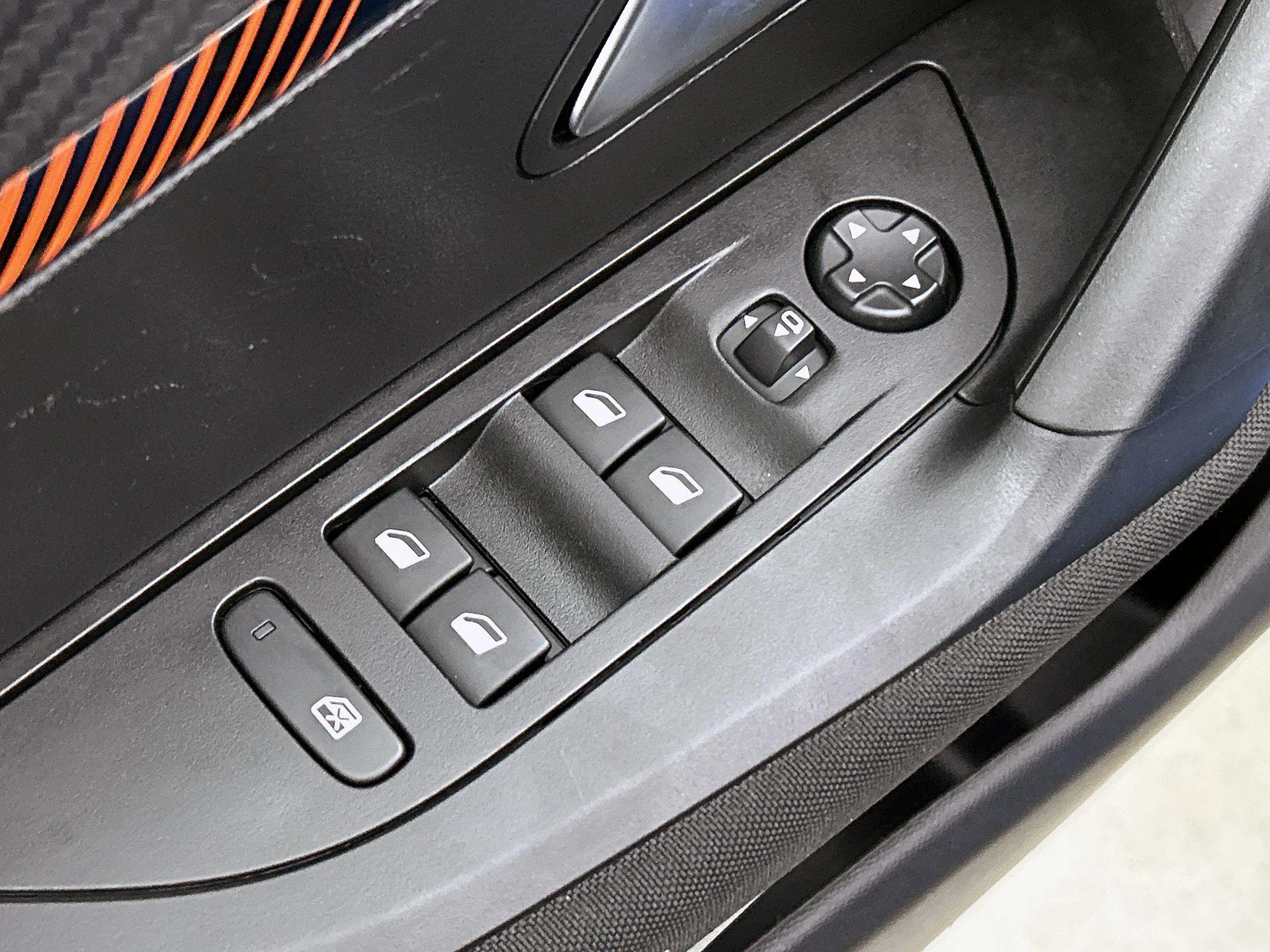 Peugeot-2008-image-26