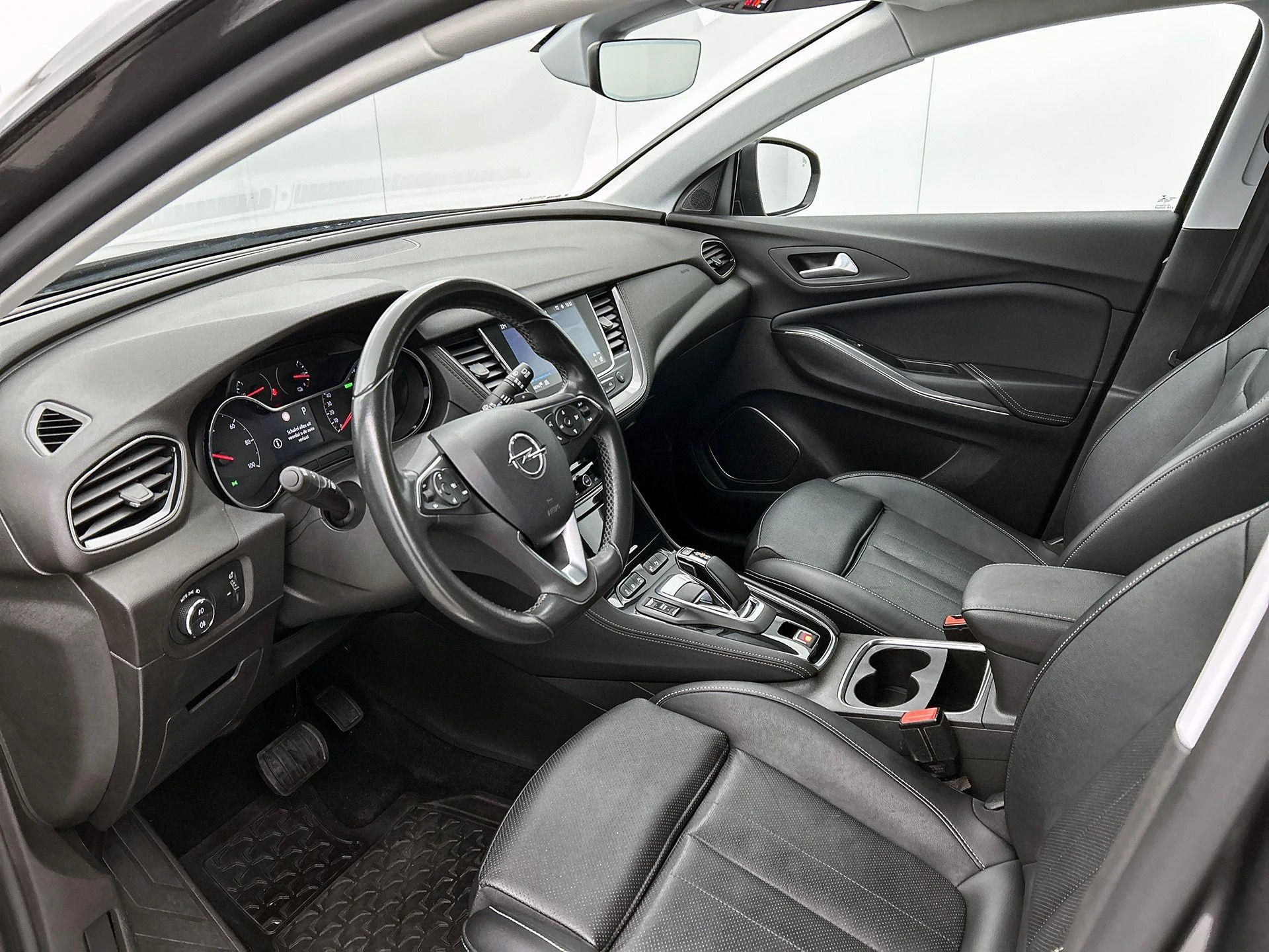 Opel-Grandland X-image-23
